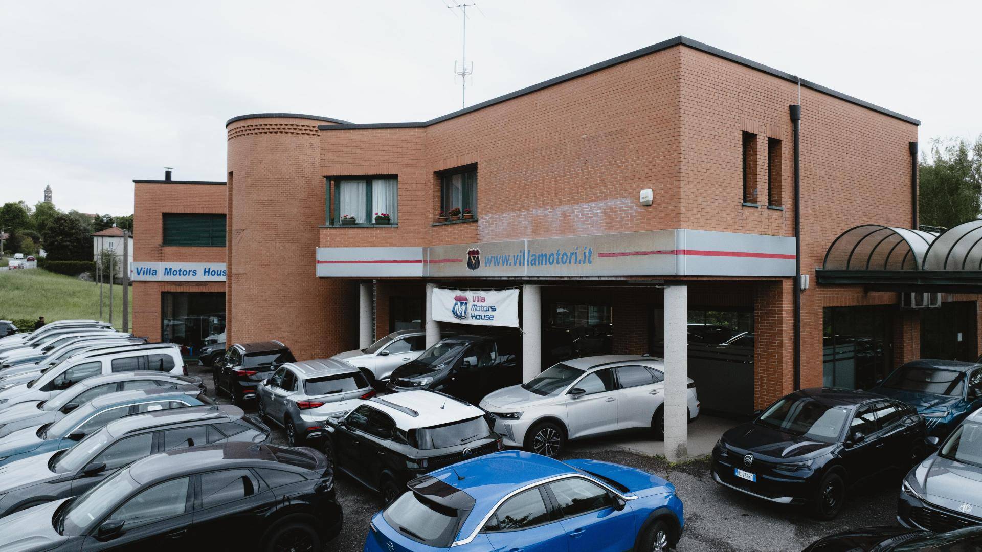 VILLA MOTORS HOUSE SRL