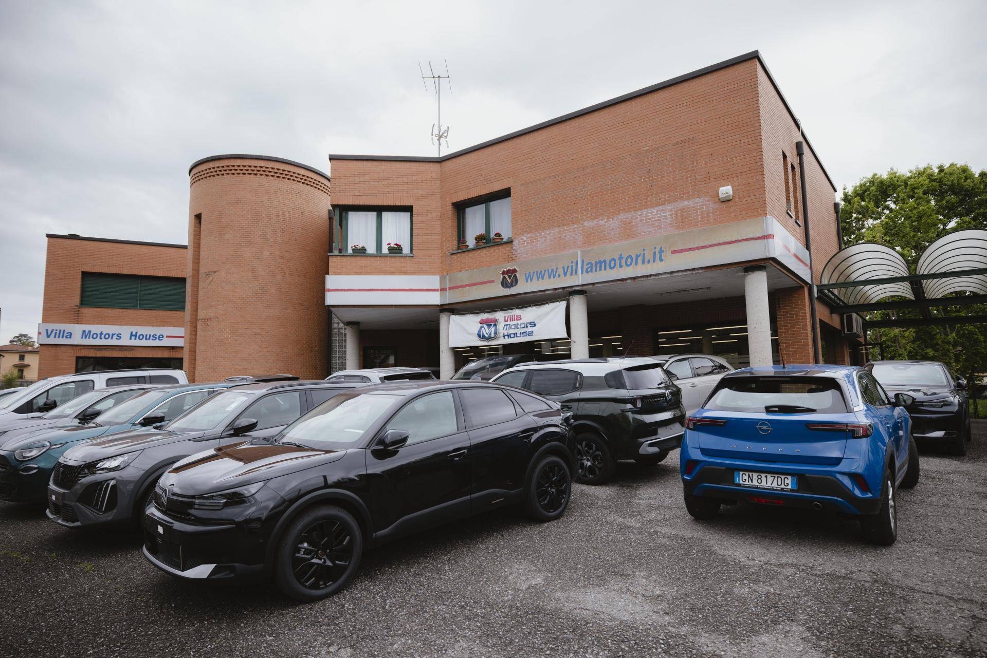 VILLA MOTORS HOUSE SRL