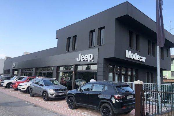 La Modecar Srl  - Off. Spec. Jeep e Land Rover