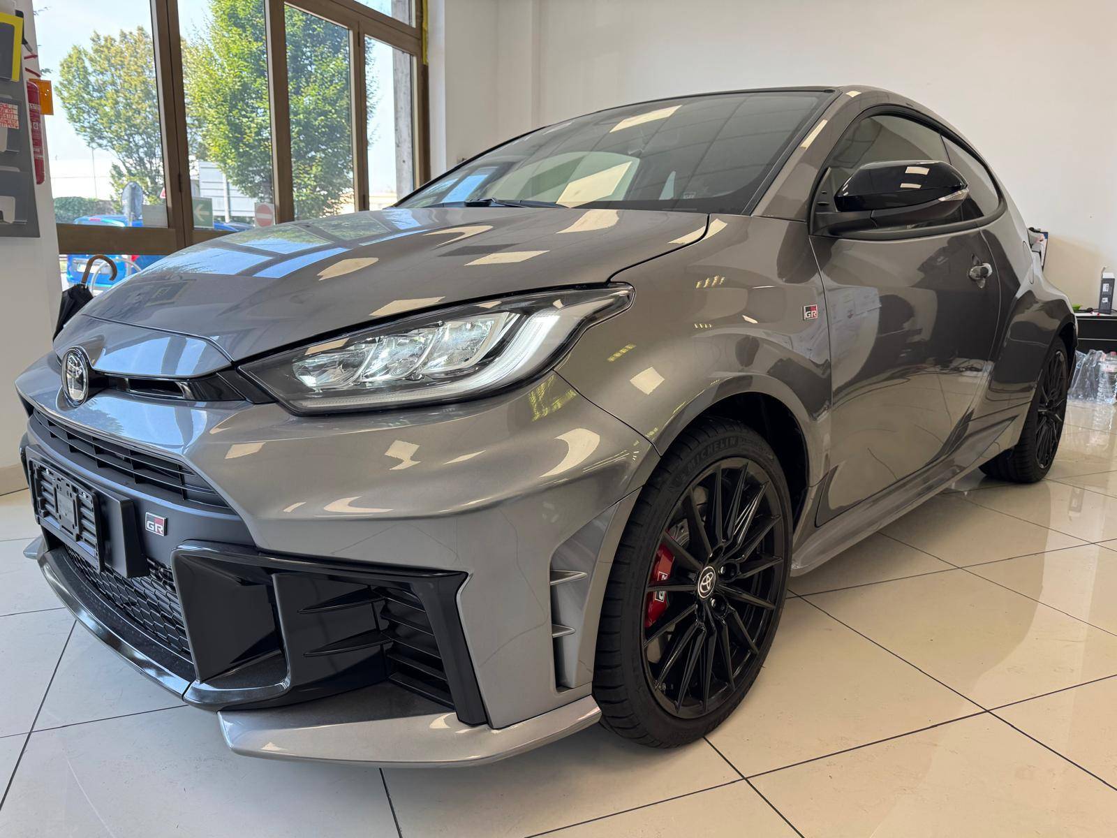 011 AUTOMOBILI srl