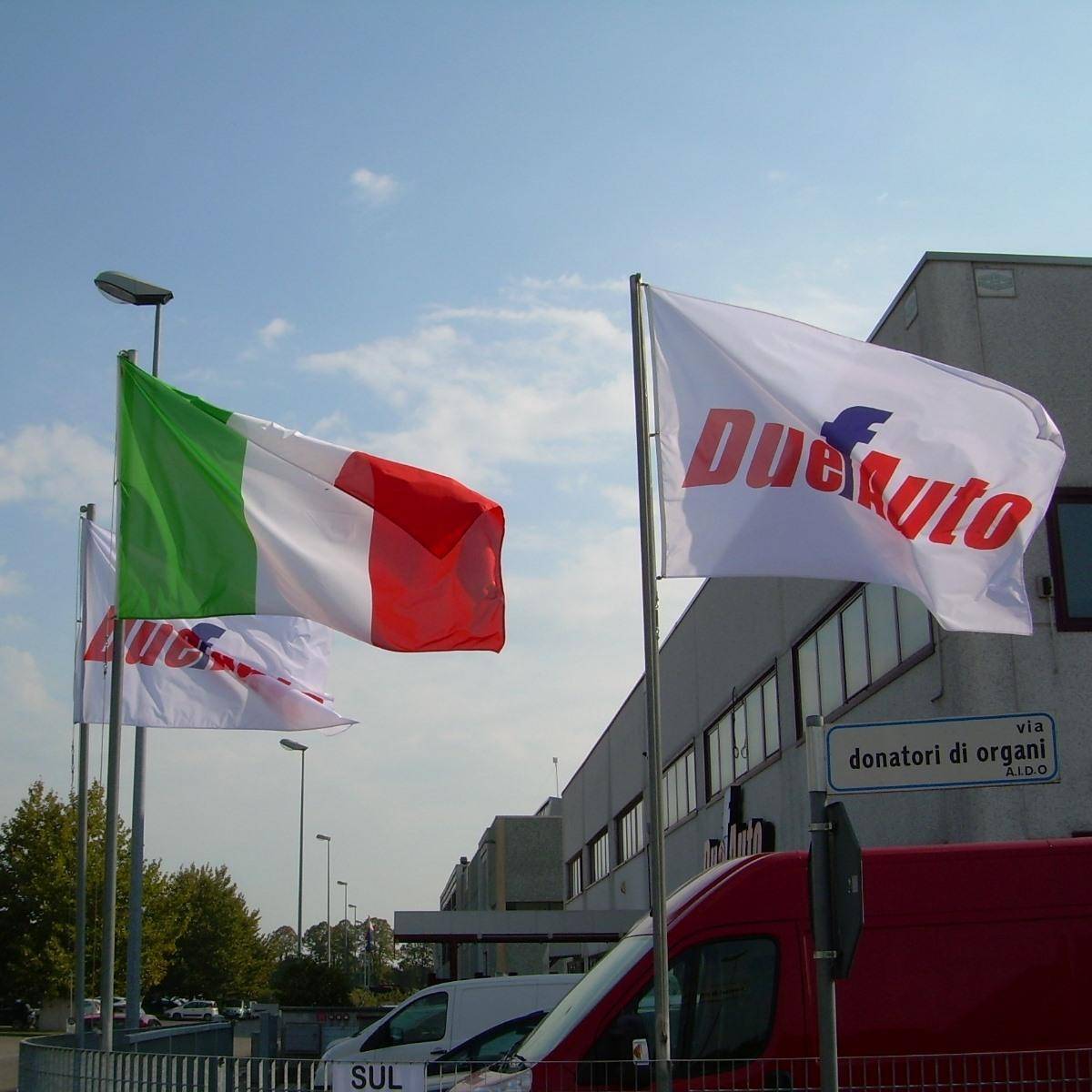 DUE F AUTO S.N.C. DI CANDELA MARCO E LODIGIANI UMBERTO