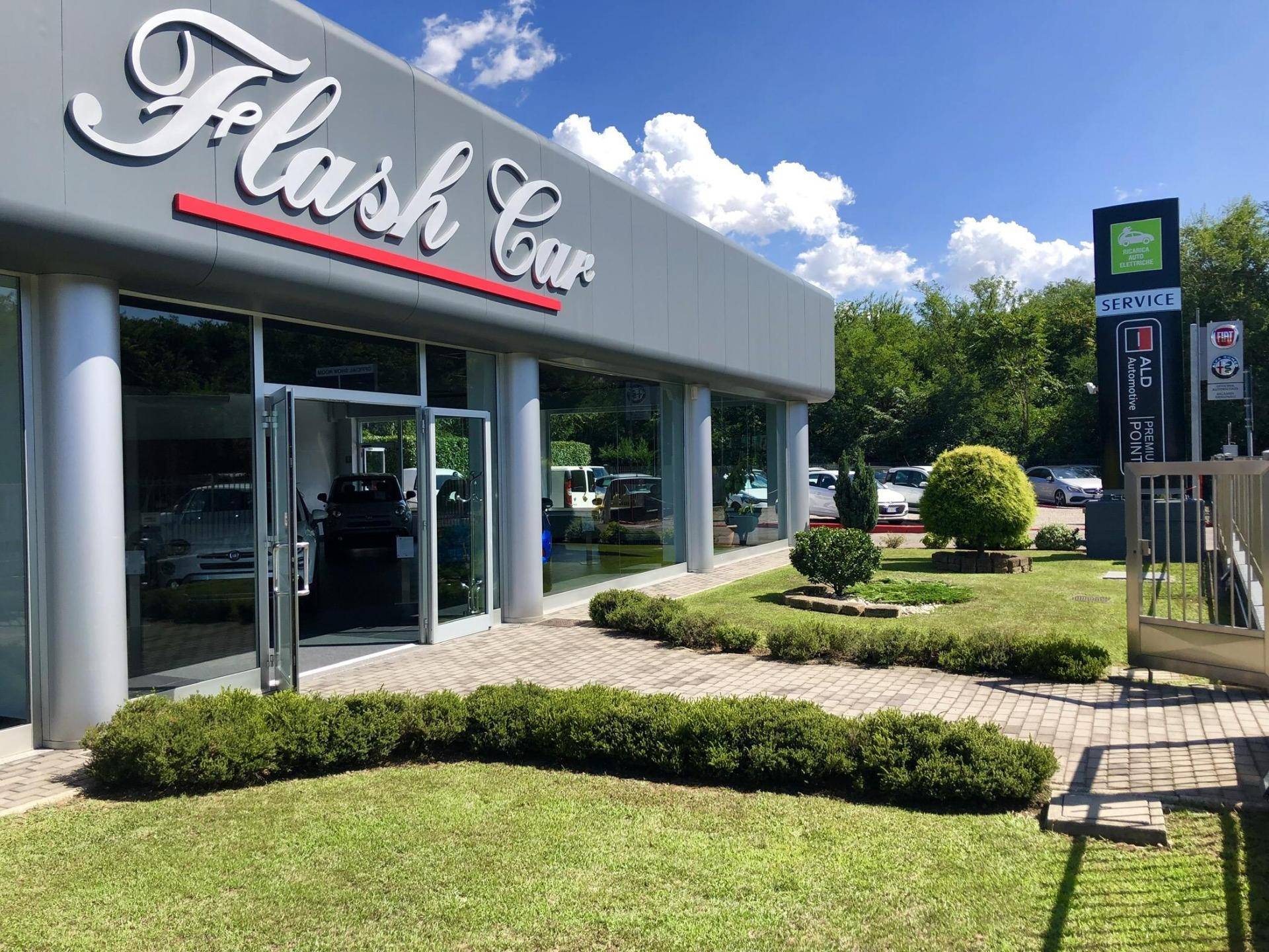Flash Car & Boats Srl