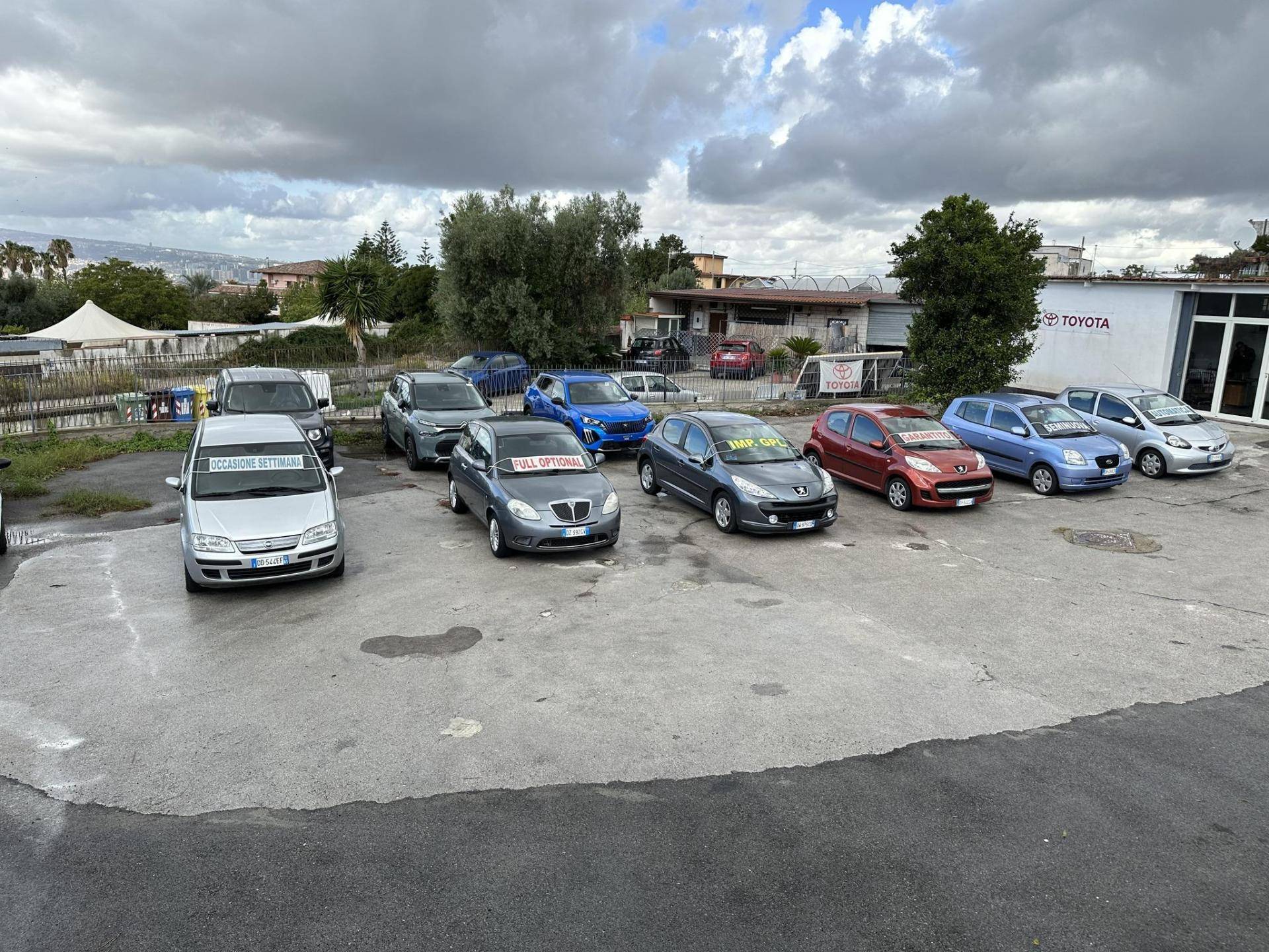 SOCIAL CAR SRLS
