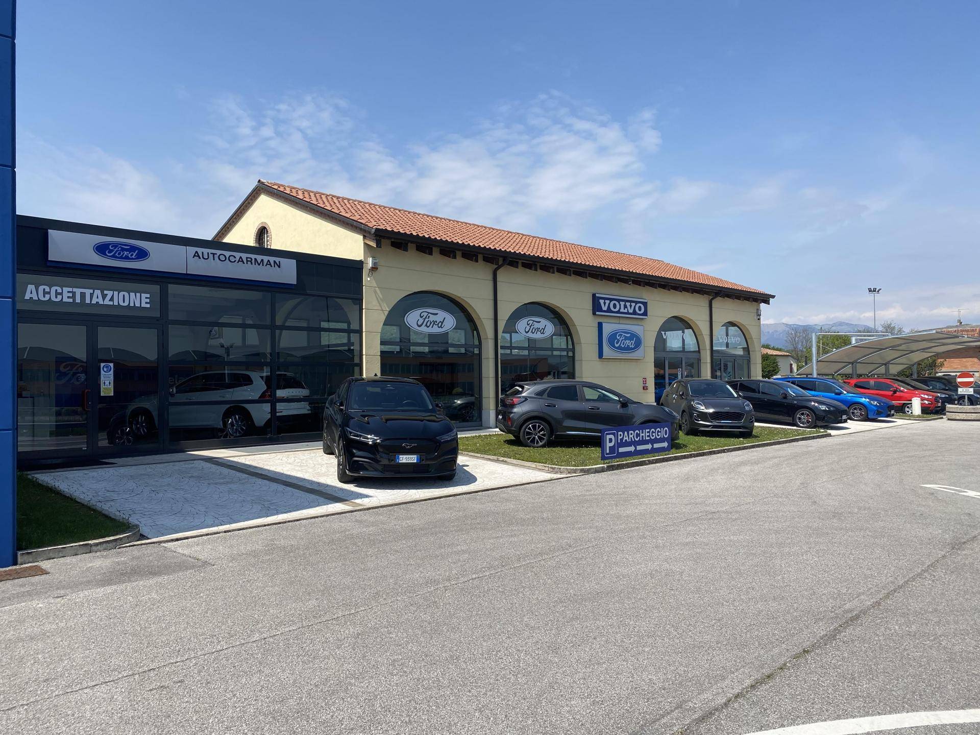 Automobili Carinato