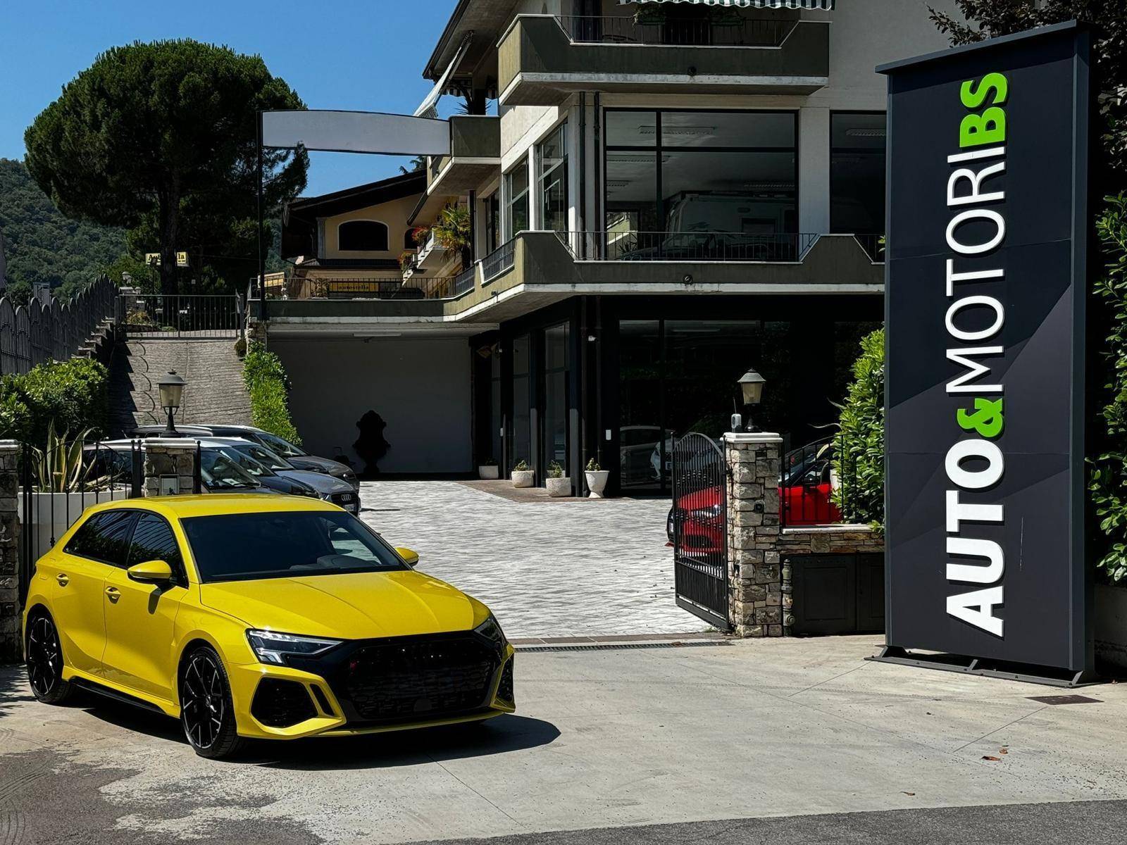 AUTO & MOTORI DI DANIELE BAGOZZI