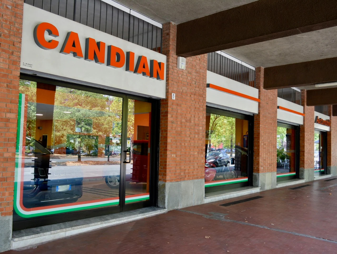 CANDIAN AUTOMOBILI