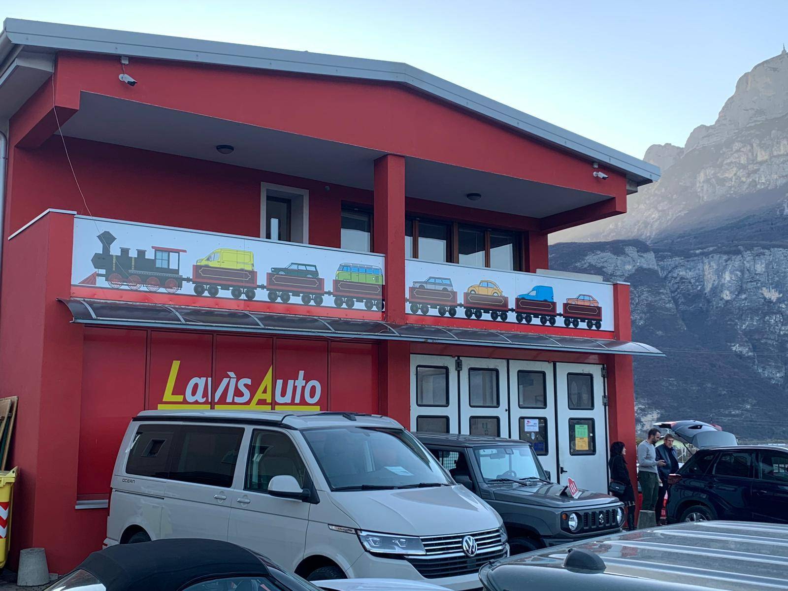 LAVIS AUTO SRL
