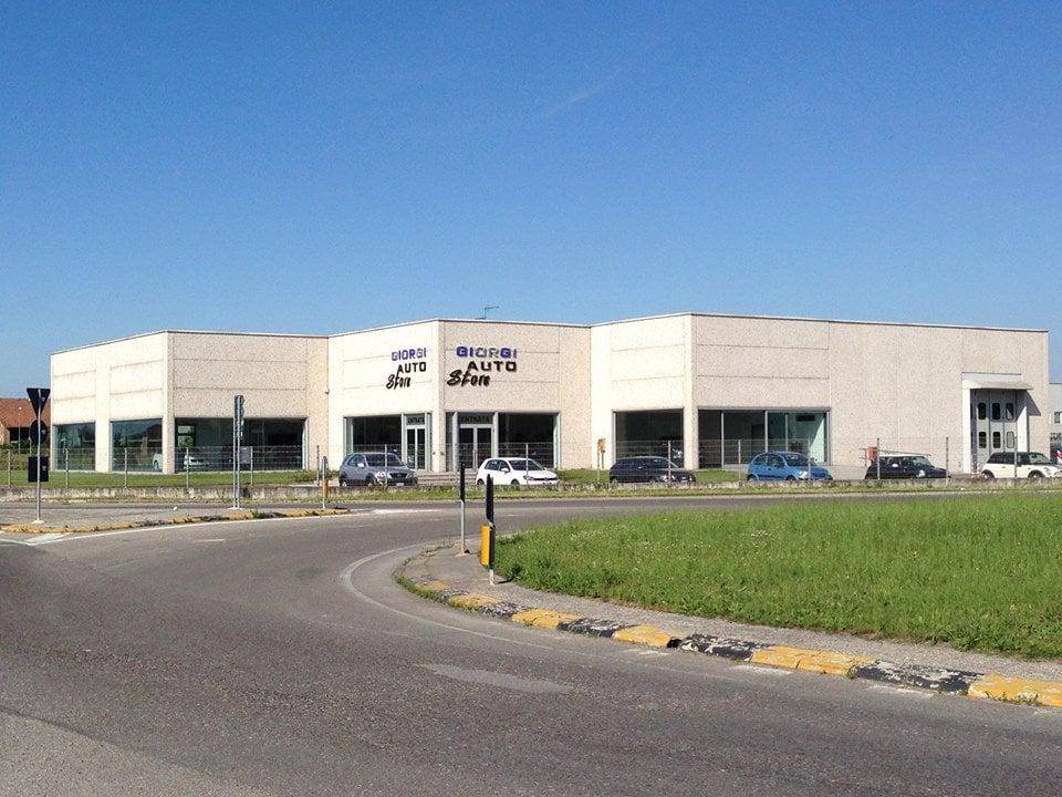 Giorgi Auto Store di Giorgi  Paolo e C. Sas