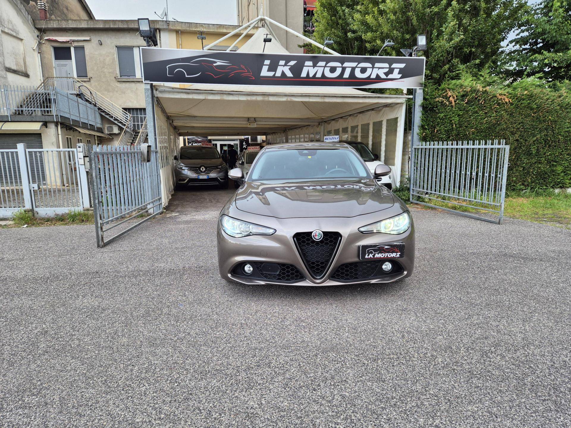 LK MOTORI S.N.C..
