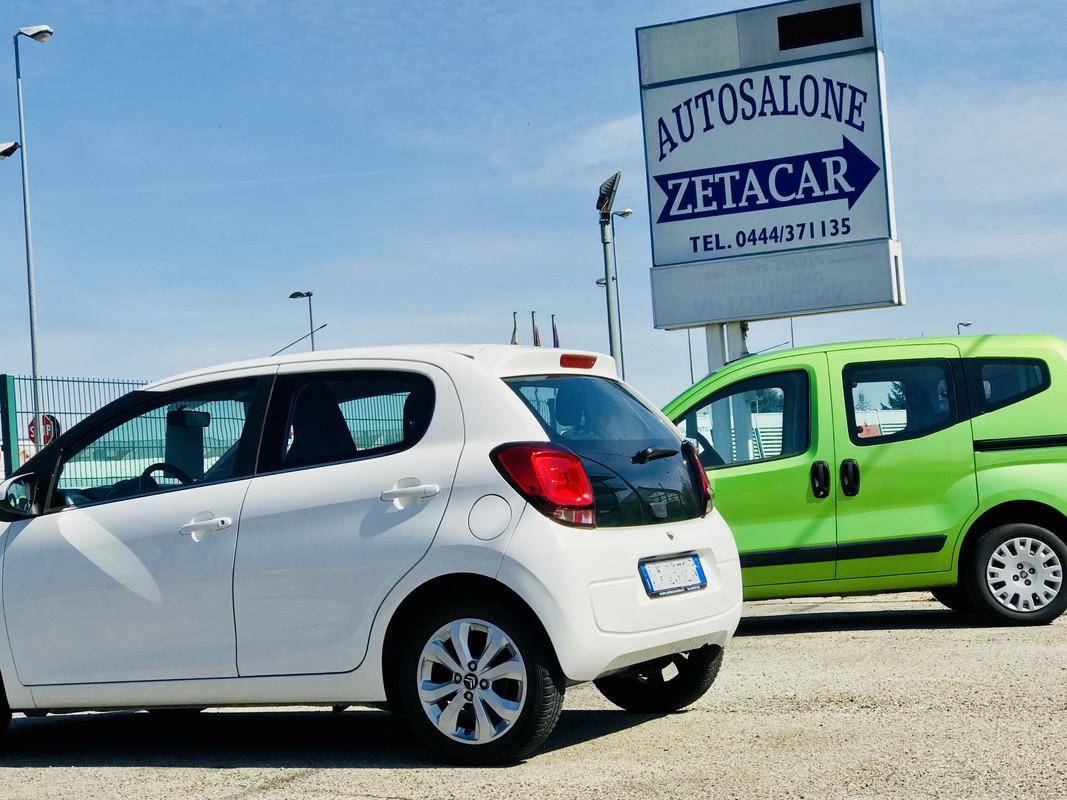 Autosalone Zetacar