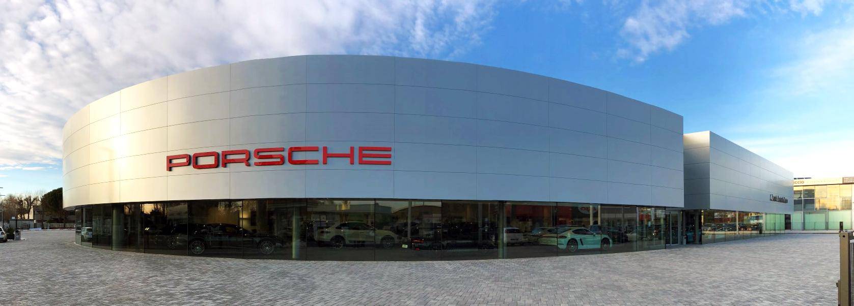 Centro Porsche Como