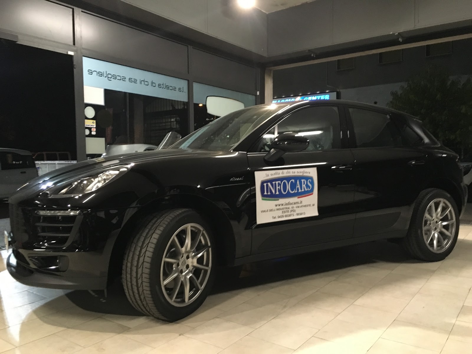 INFOCARS SRL Este PD Autosupermarket INFOCARS SRL Este PD Autosupermarket