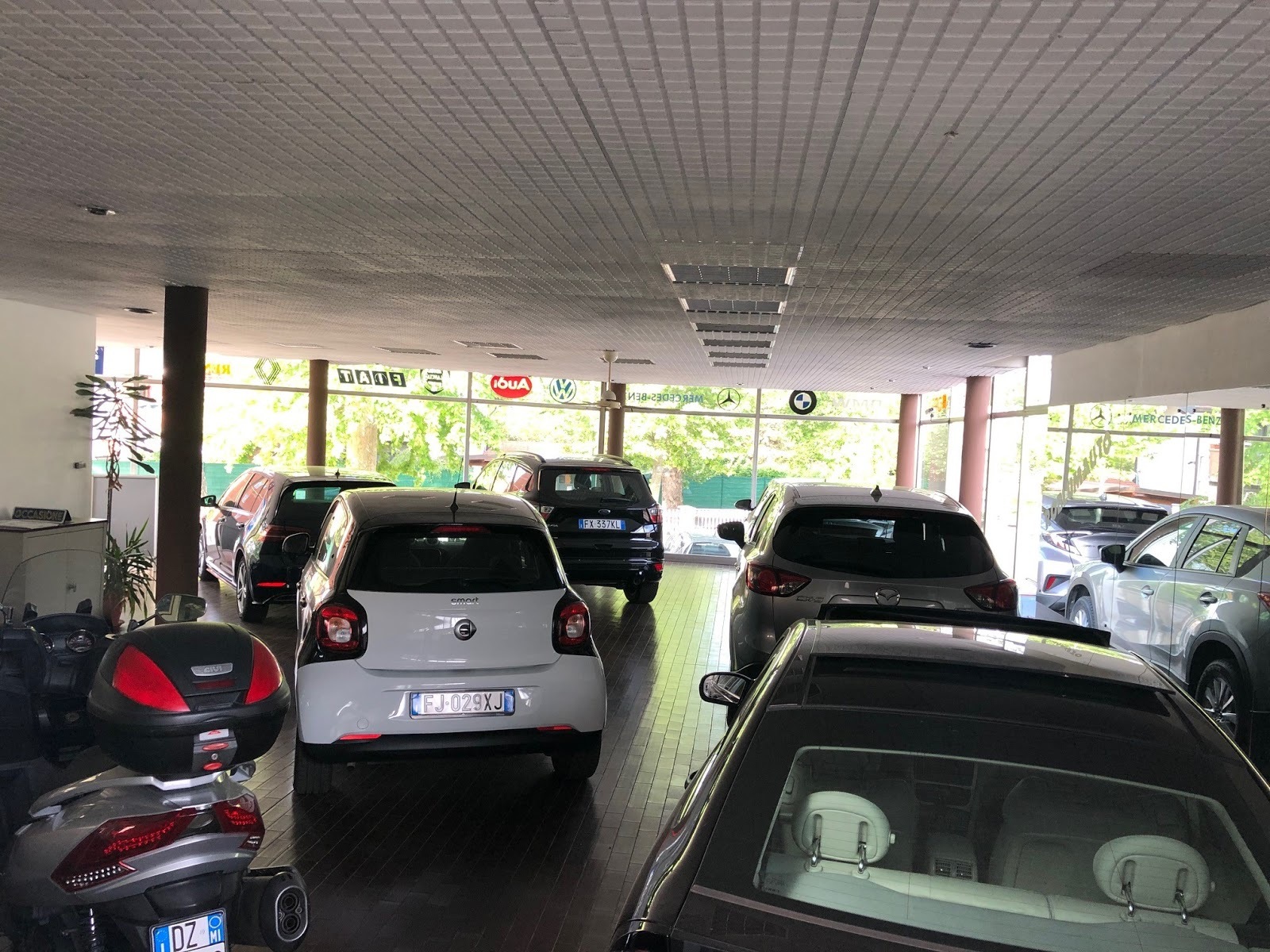 4 CARS SRL
