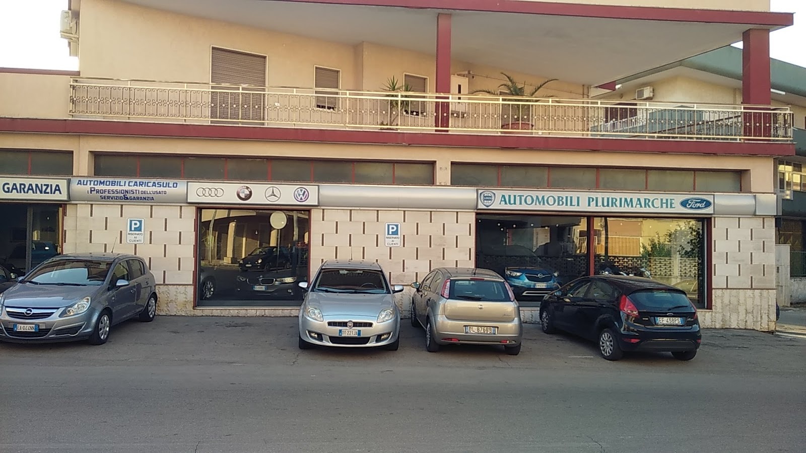 AUTOMOBILI CARICASULO