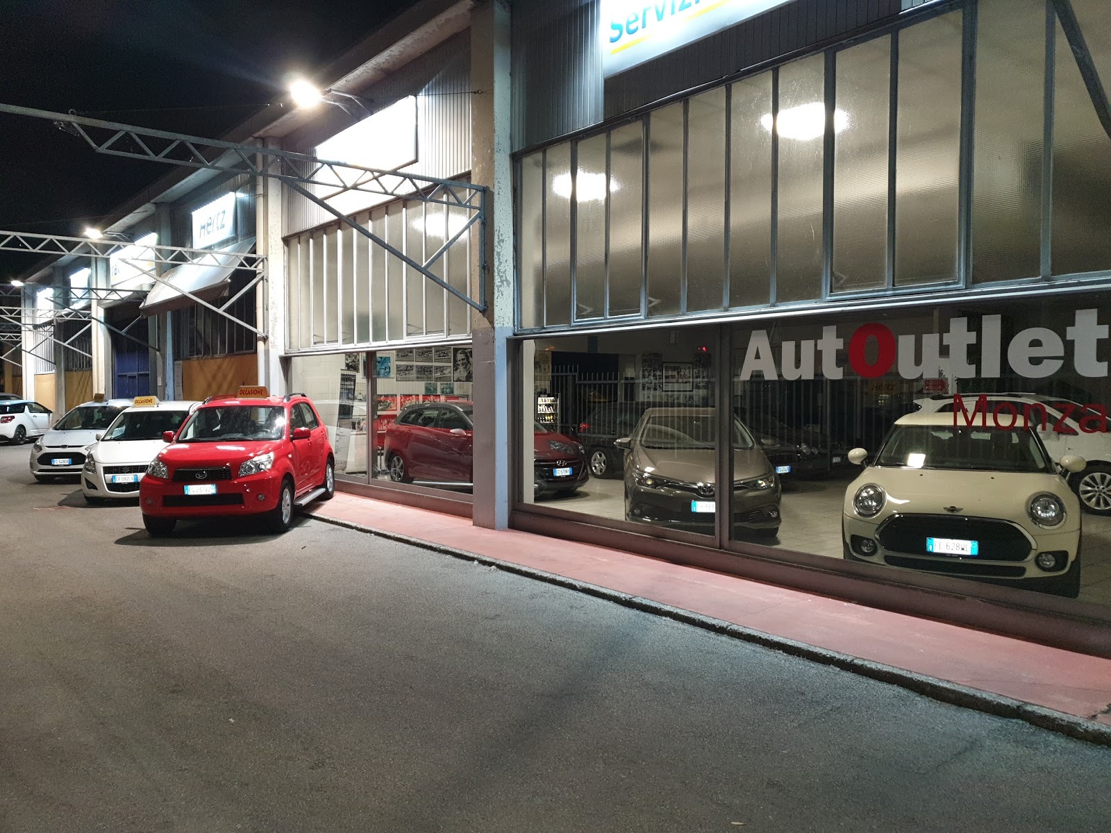 AUTOUTLET MONZA