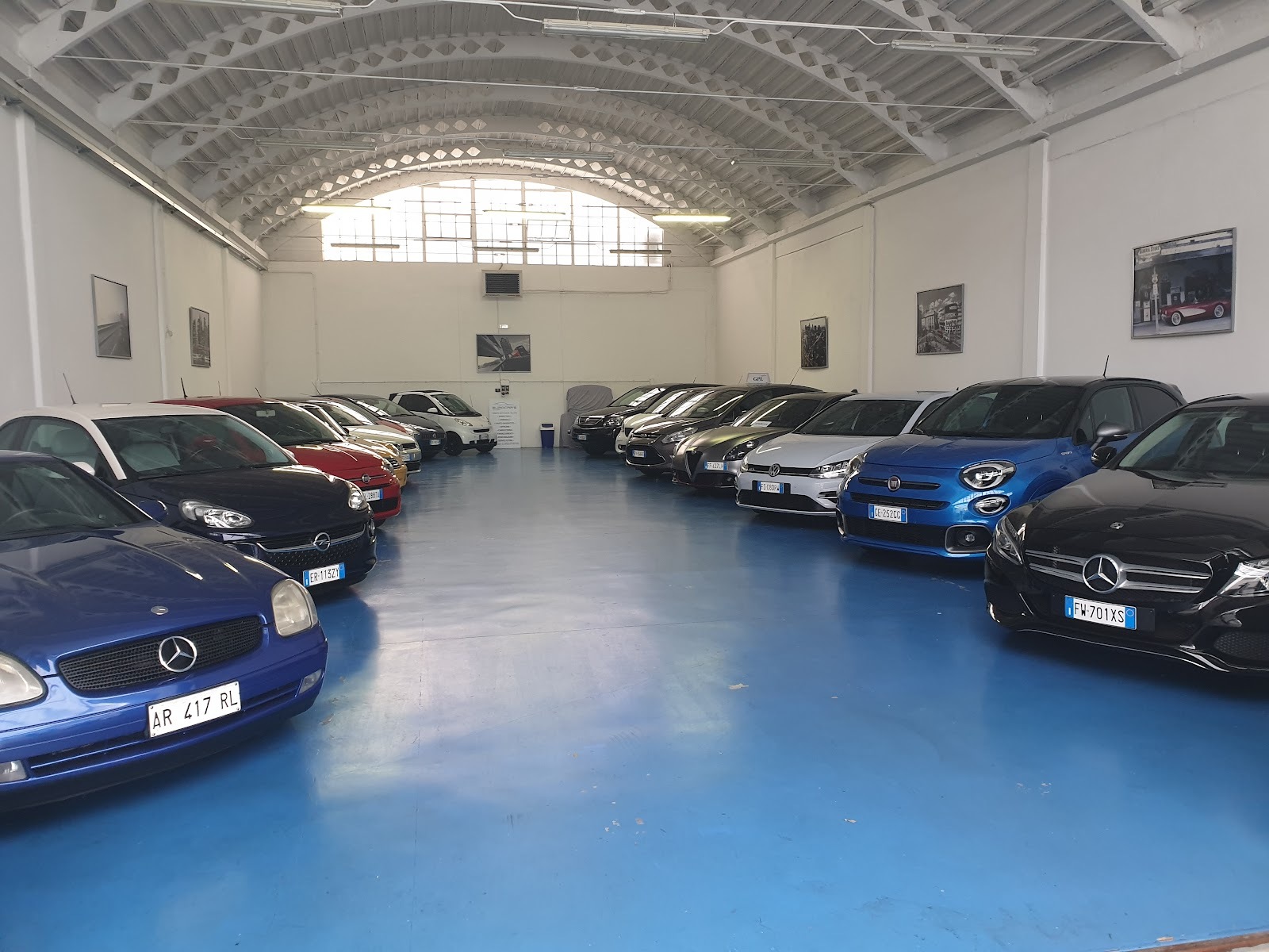 EUROCAR'S SRL