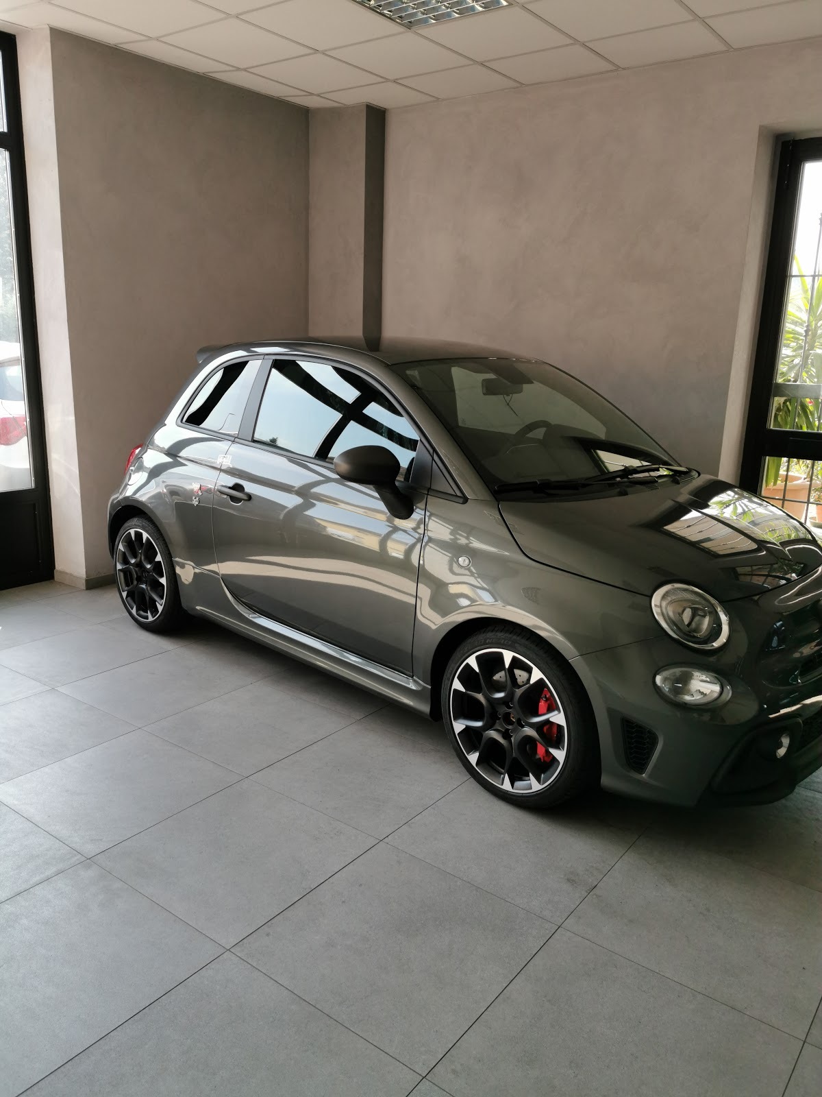 OLIVERO AUTO SRL