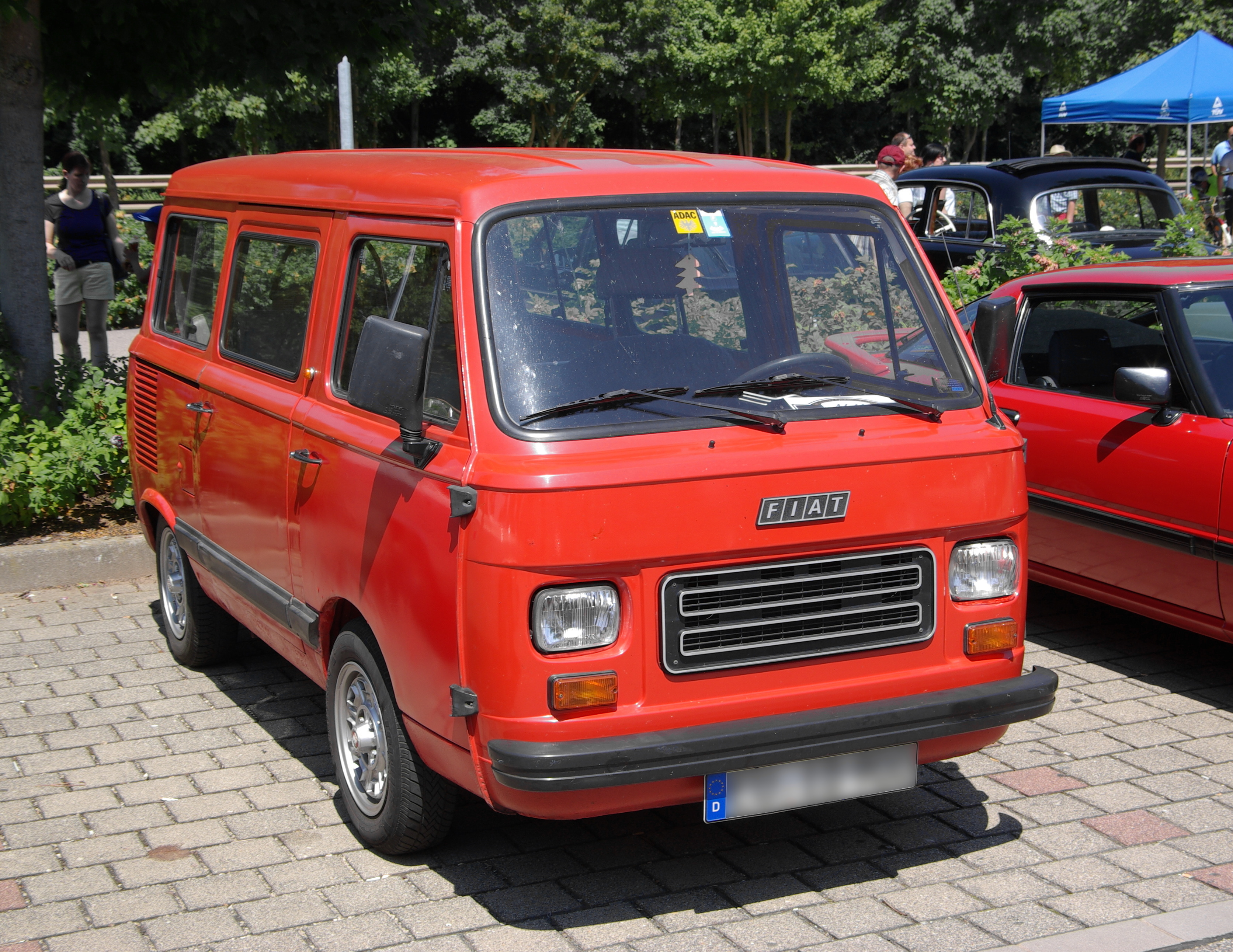 Fiat 900