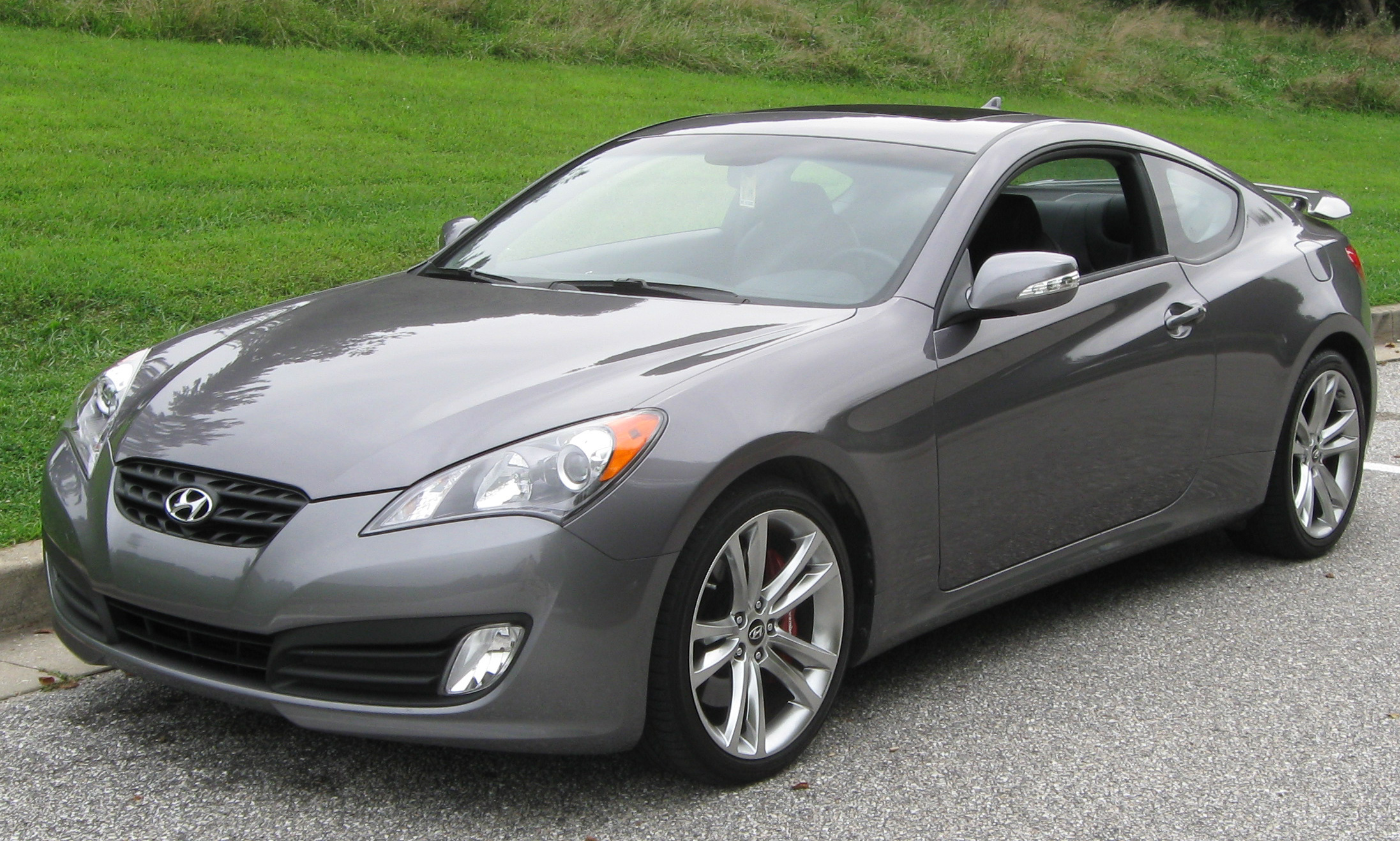 Hyundai Coupe