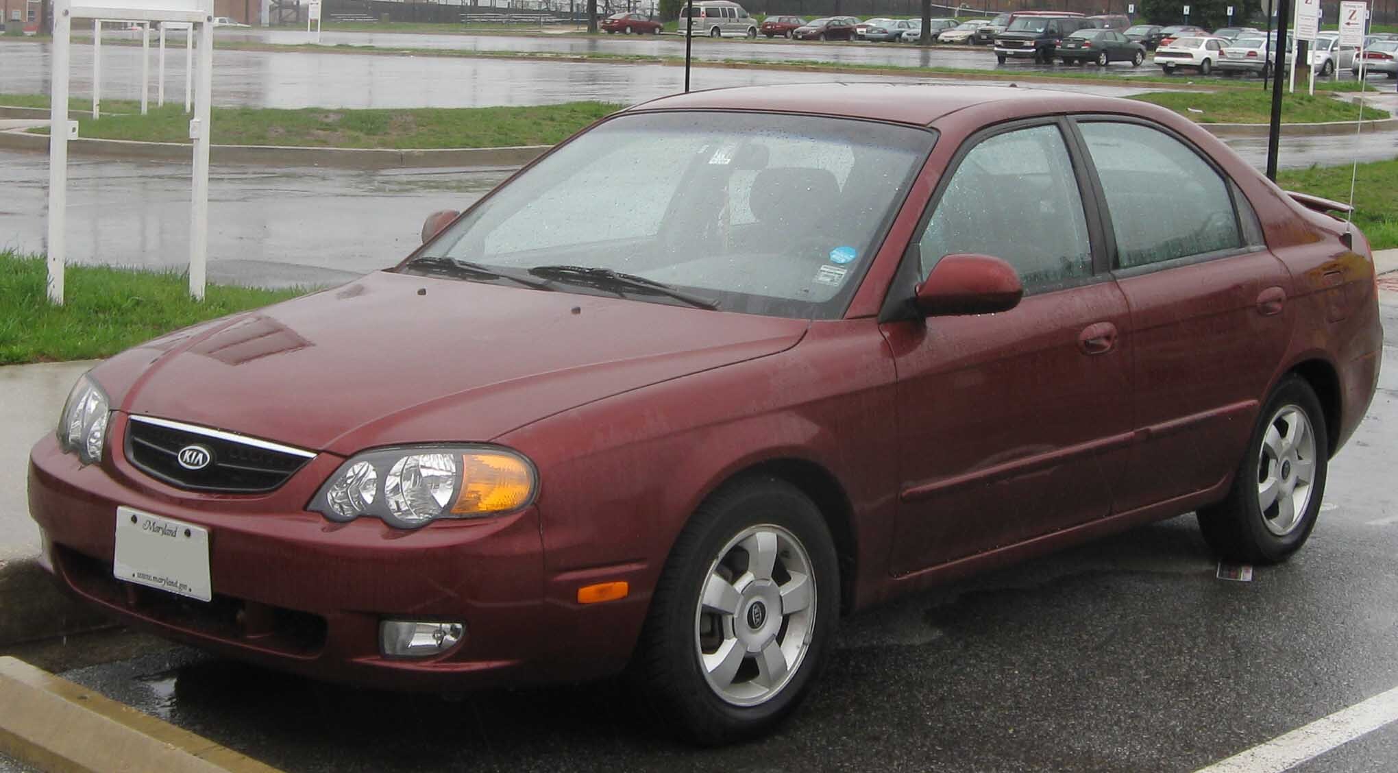 Kia Shuma