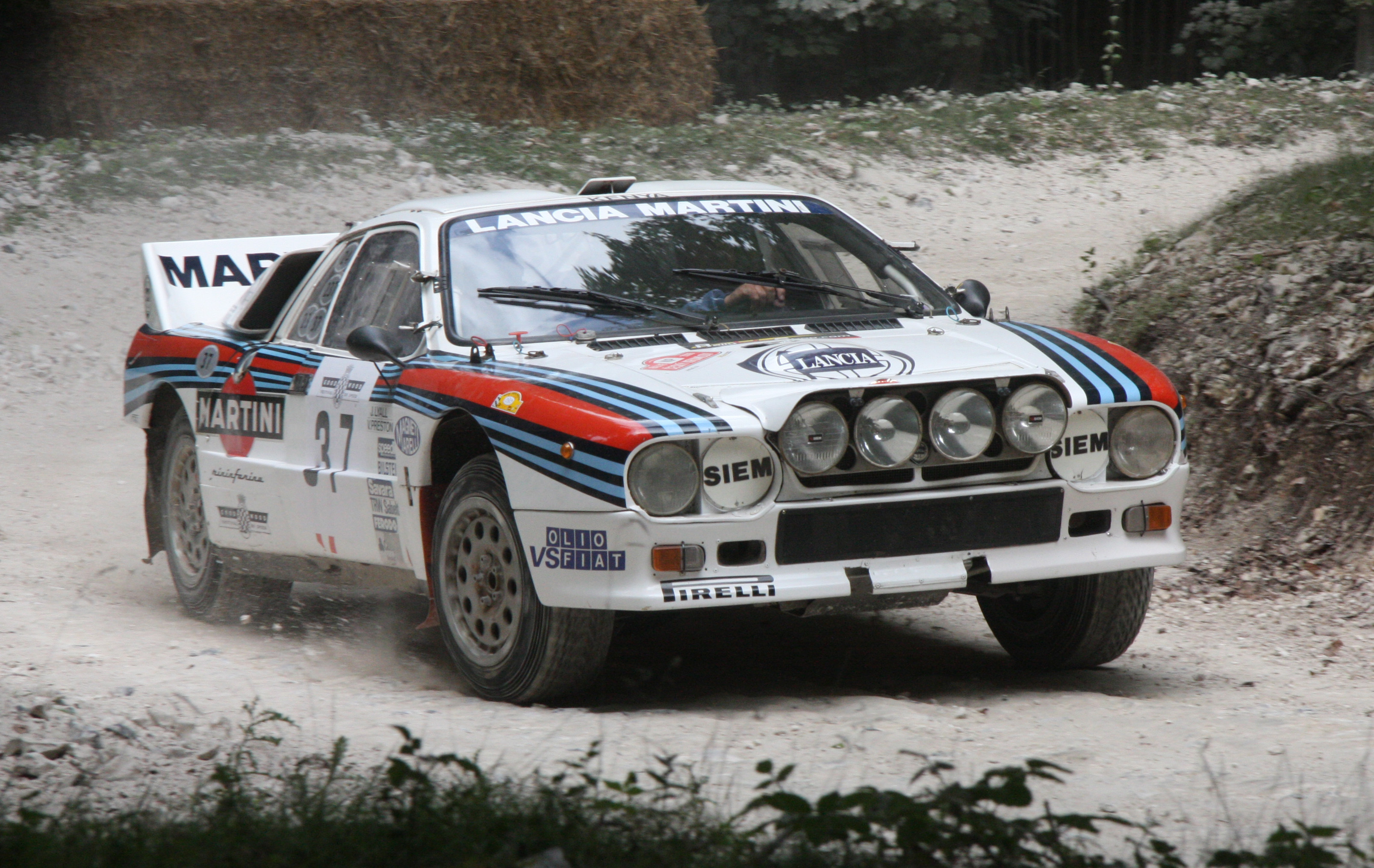 Lancia Rallye 037