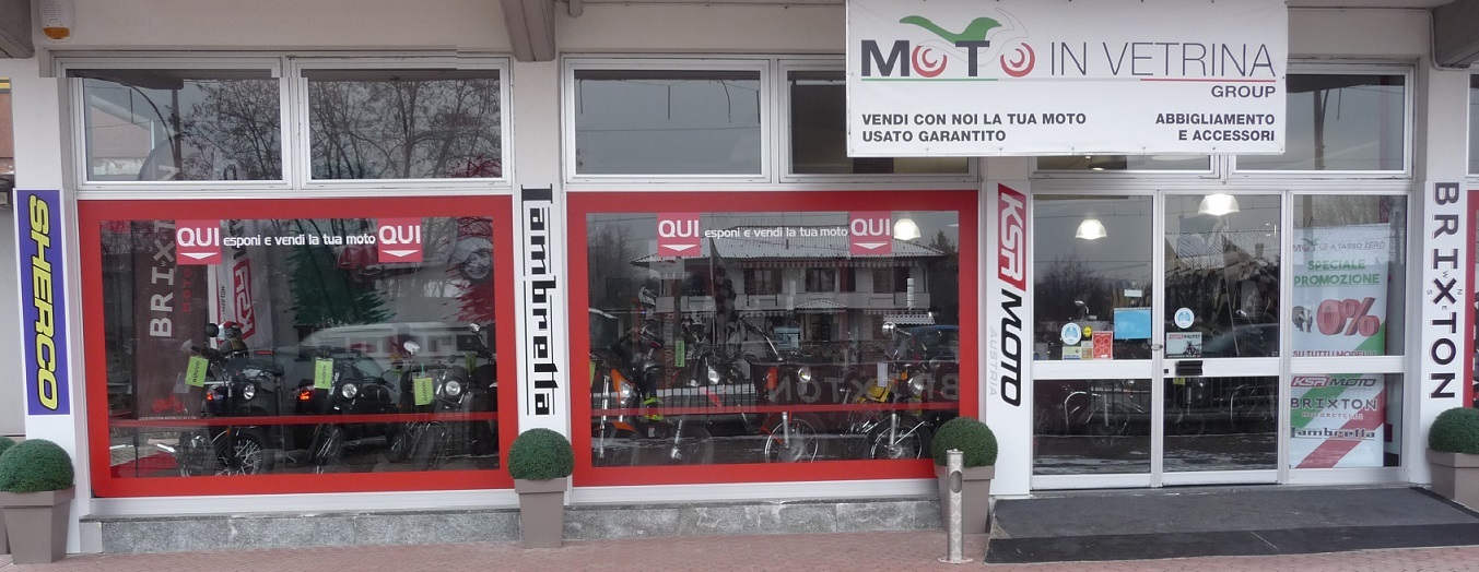 MOTO IN VETRINA - BORGOMANERO