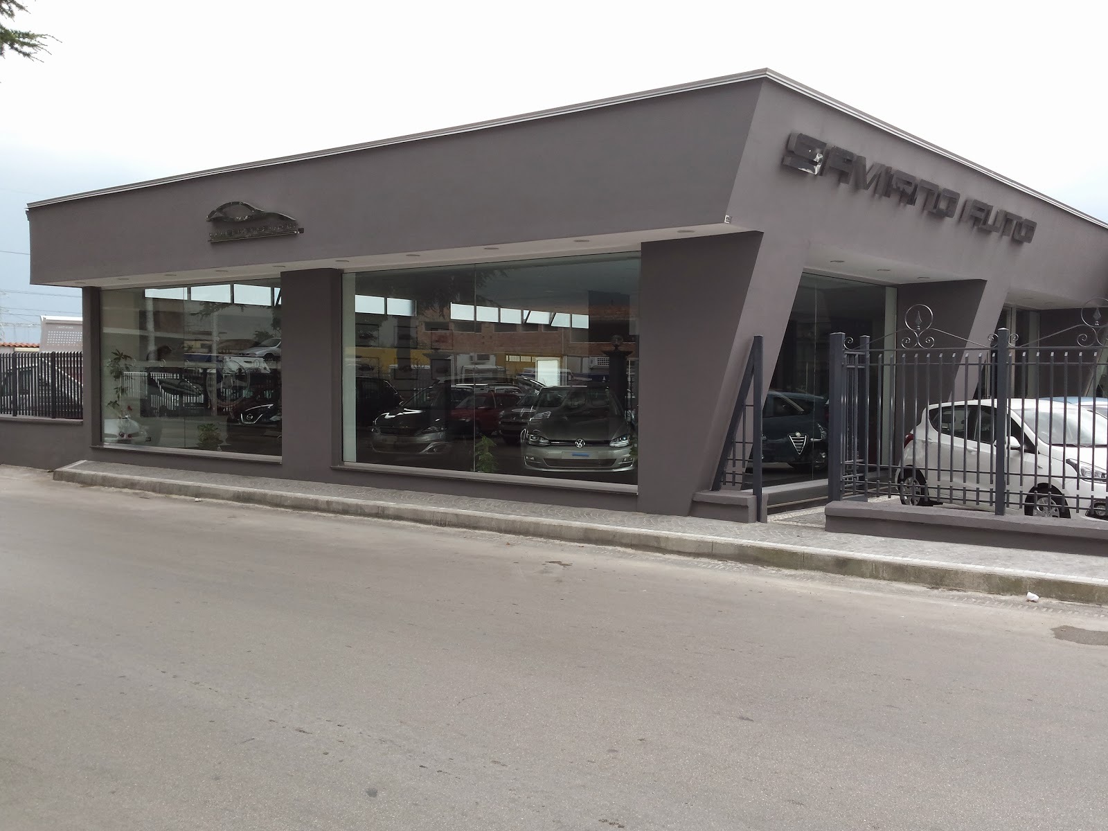SAVIANO AUTO SAS