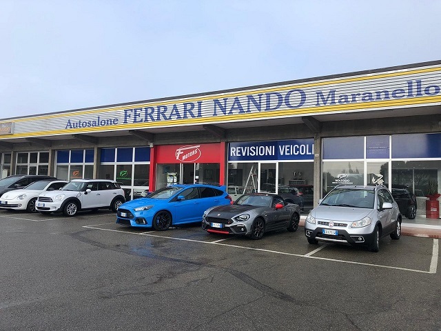AUTOSALONE FERRARI