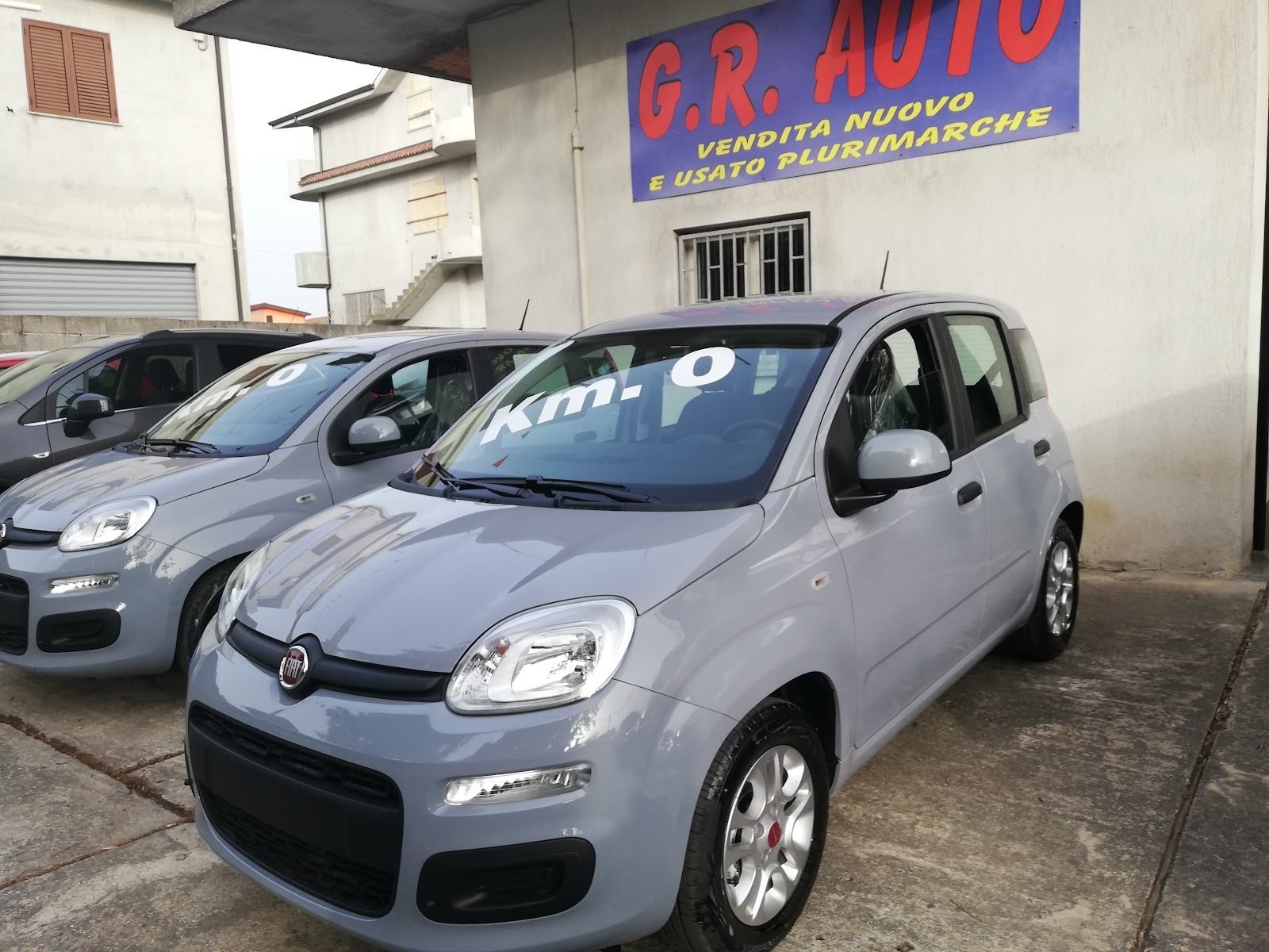 GR AUTO