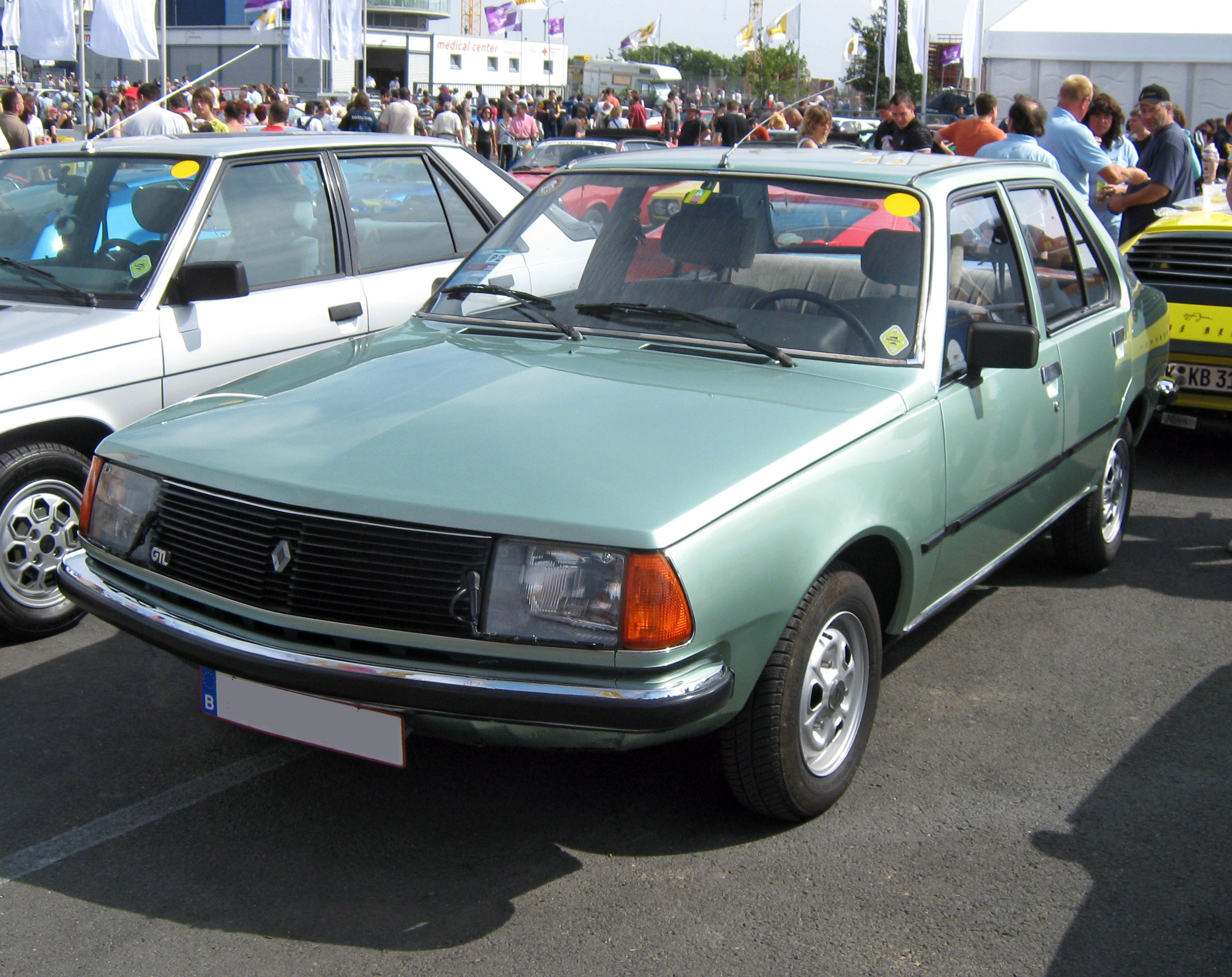 Renault 18