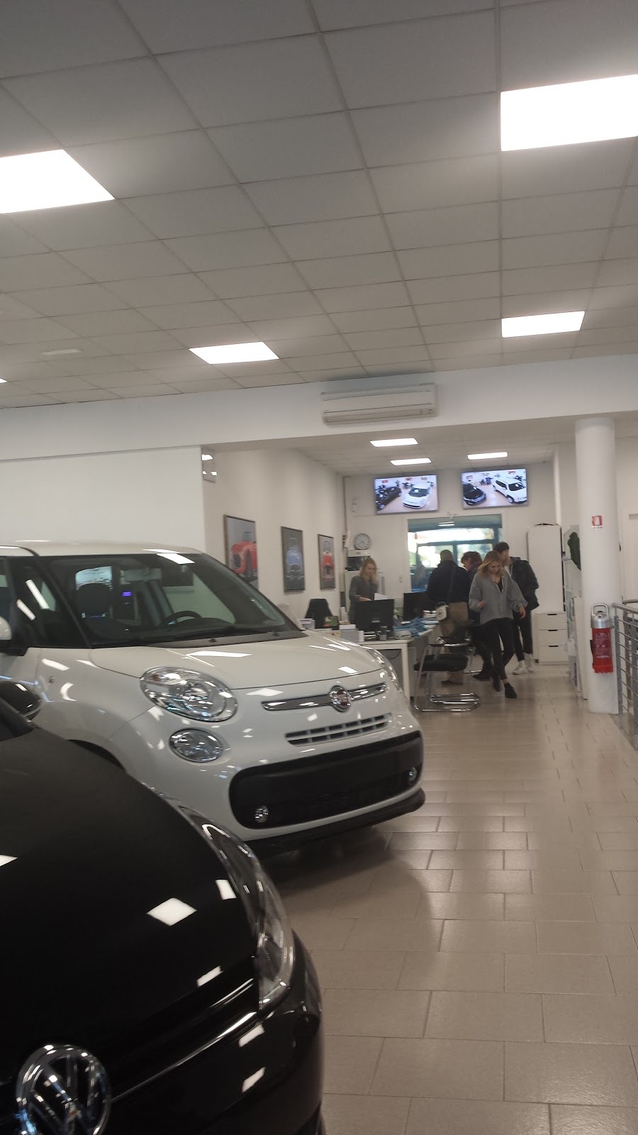 ONGARATO MOTORS SRL