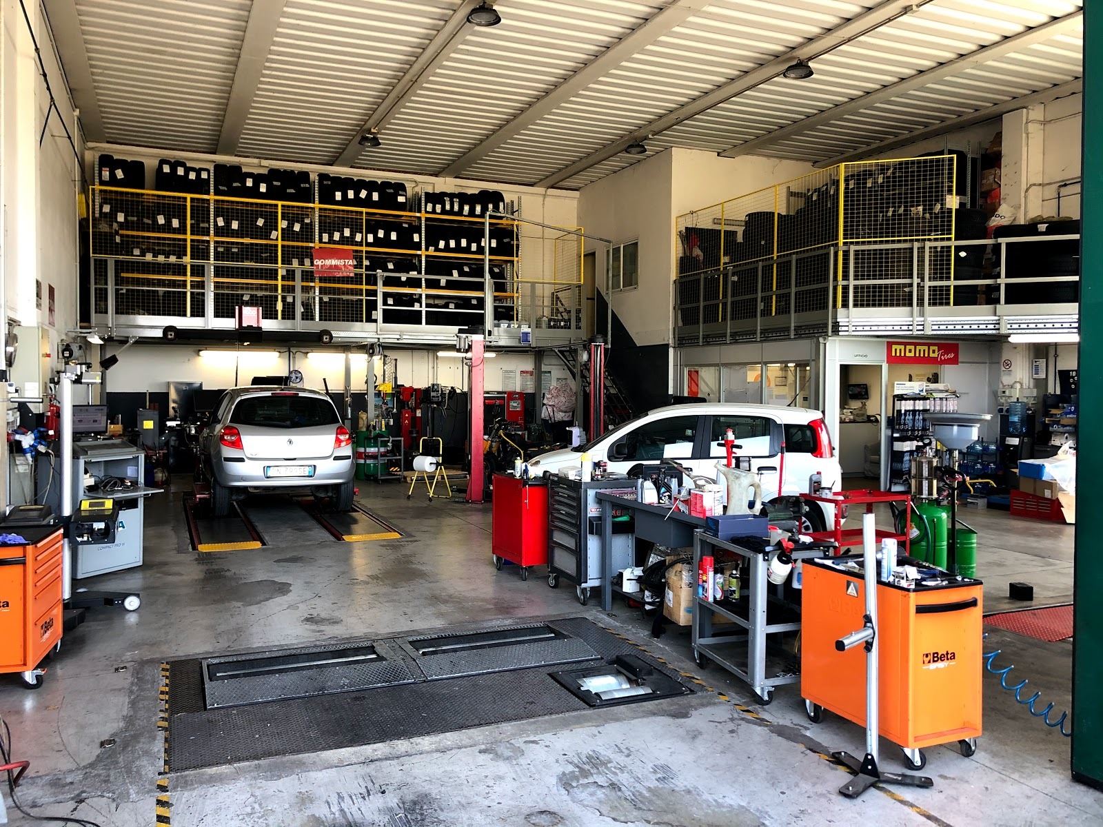 AUTOFFICINA GT2