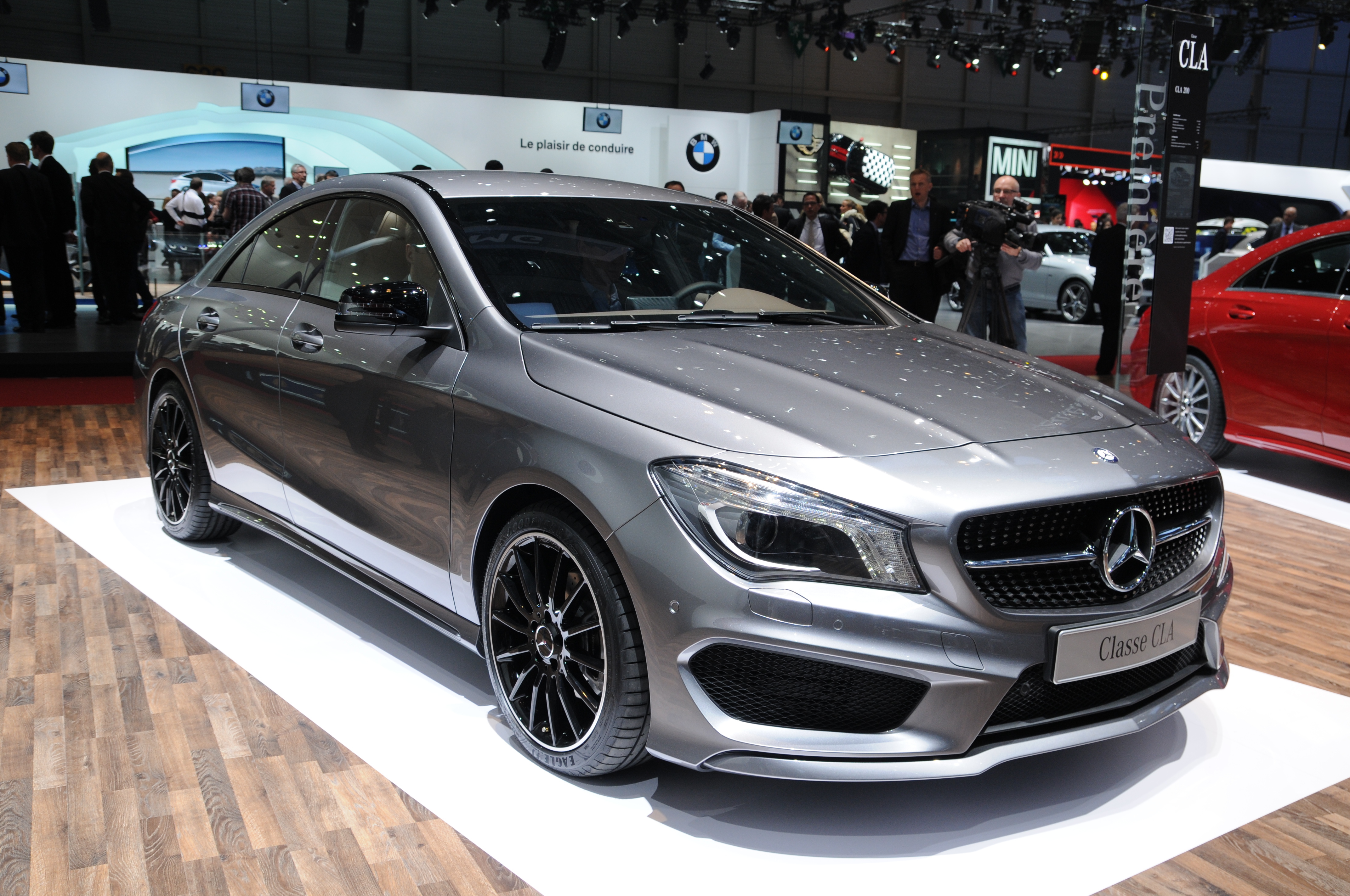 Mercedes-Benz CLA