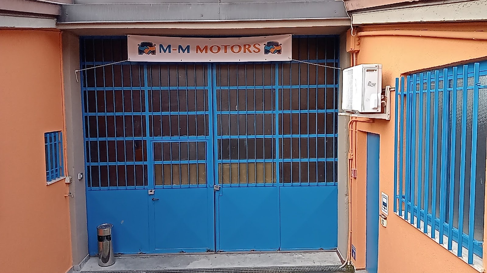 M-M MOTORS - PAVIA