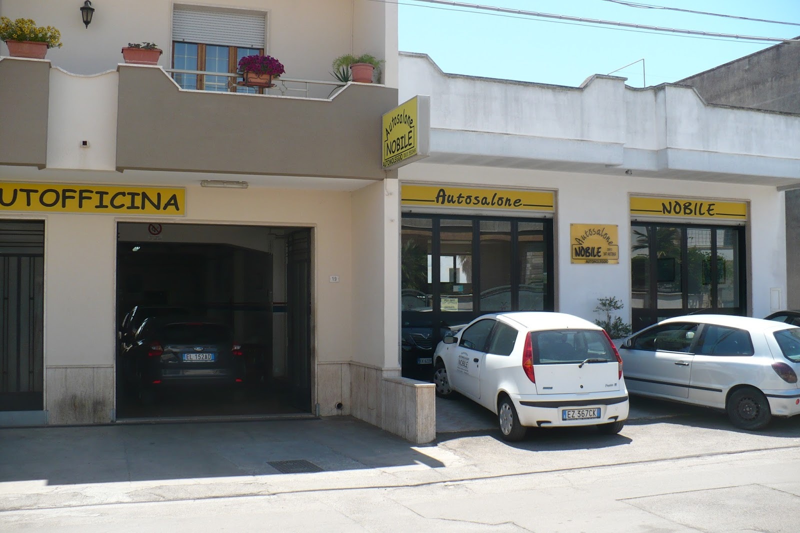 AUTOSALONE NOBILE COSIMO