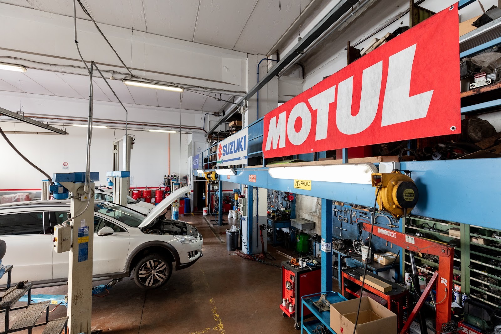 AUTO CENTER BIANCHI SRL