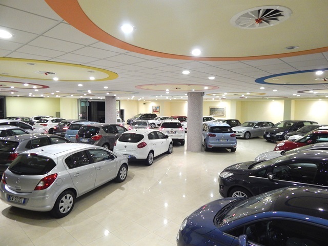 AUTOSALONE PASQUALE DI PEDE SRL
