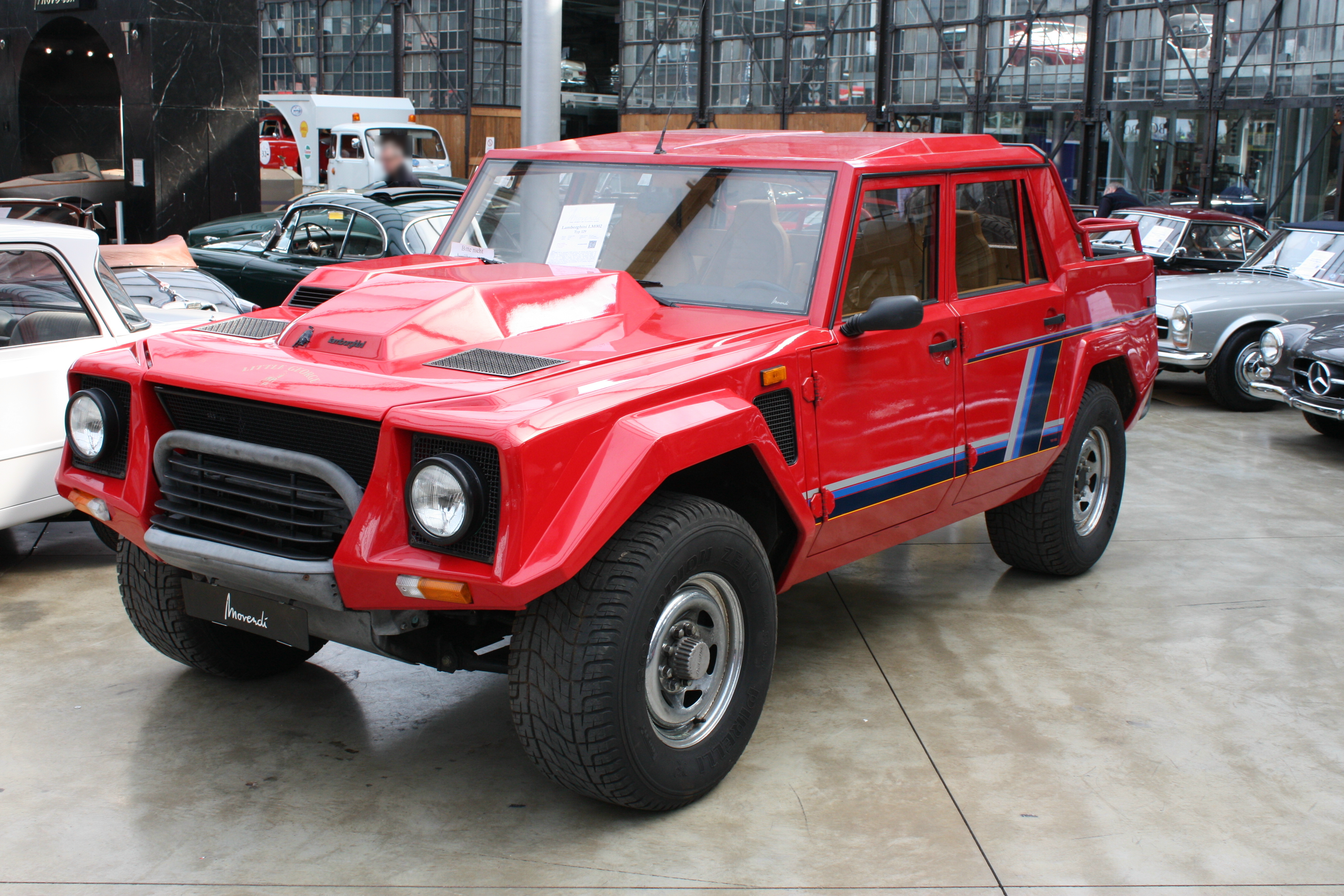 Lamborghini LM-002
