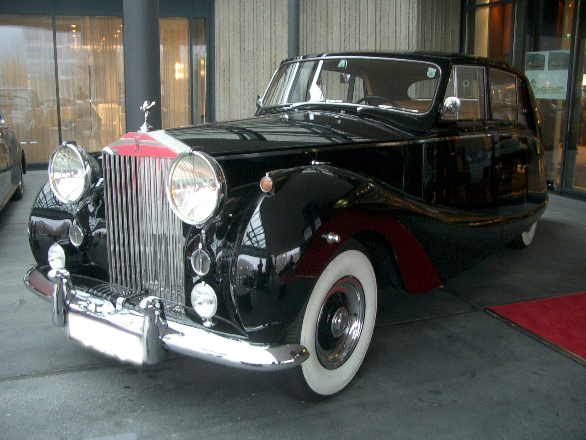 Rolls Royce Silver Wraith