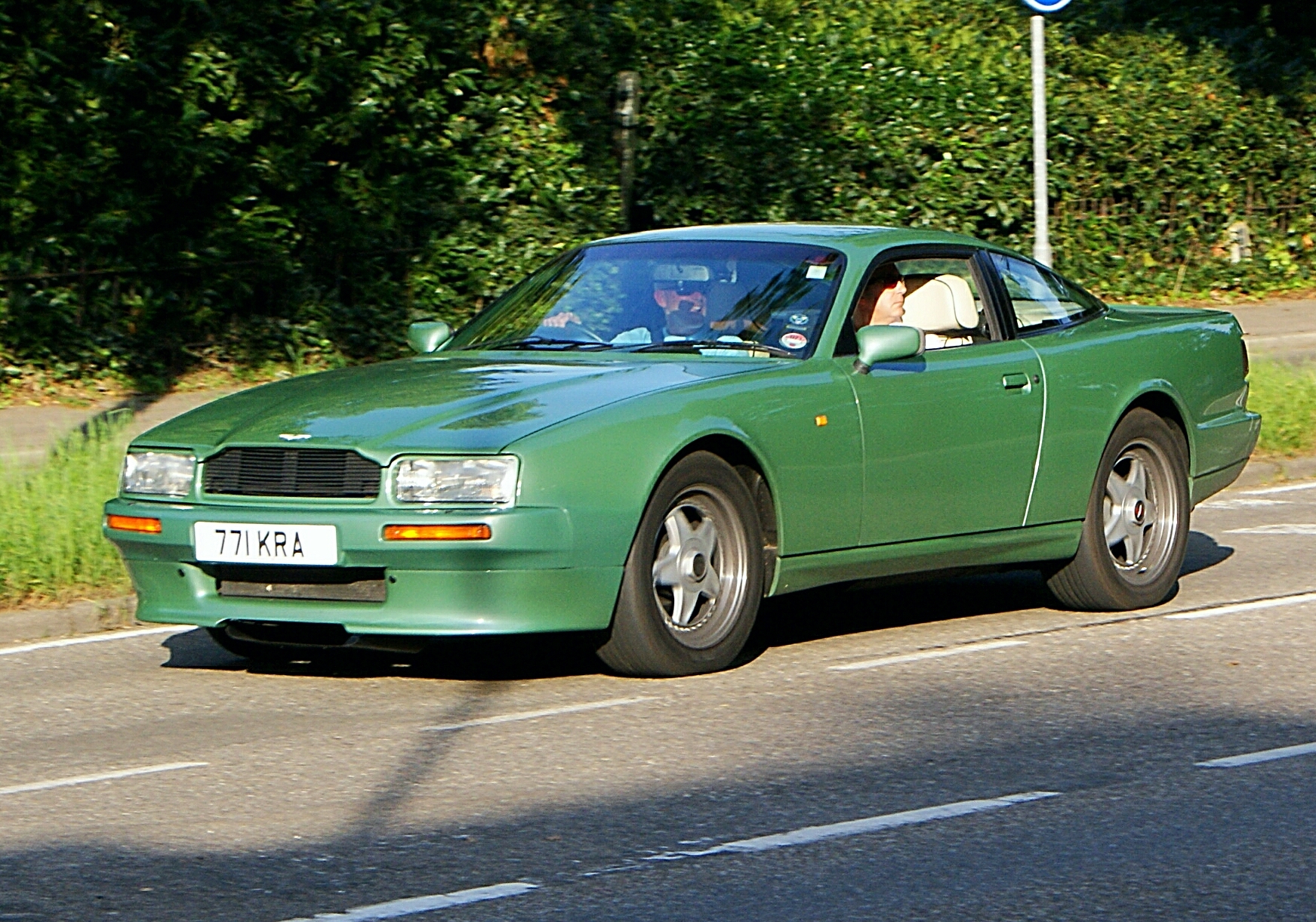 Aston Martin Virage