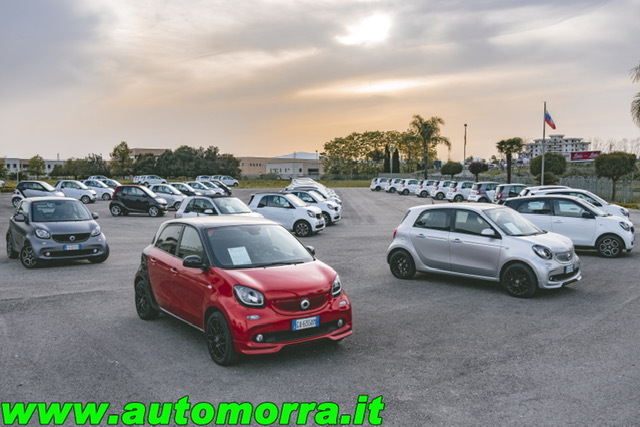 AUTO M.MORRA