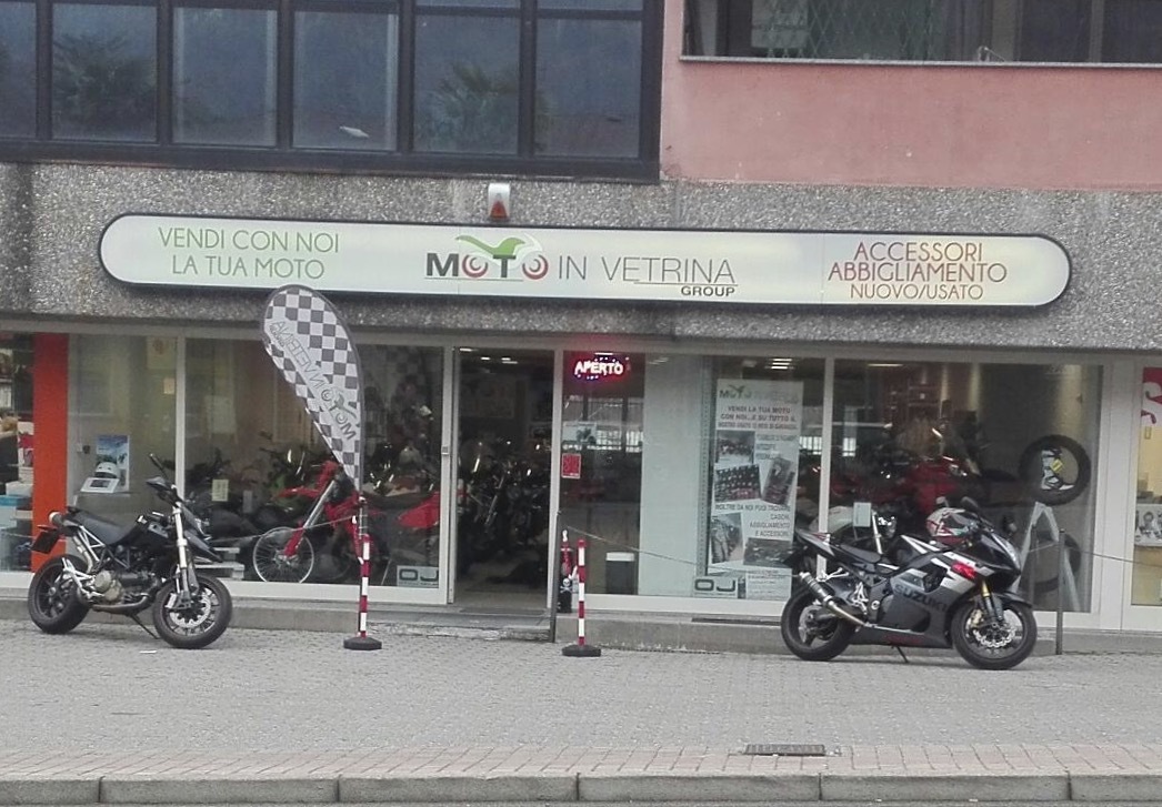MOTO IN VETRINA - OMEGNA
