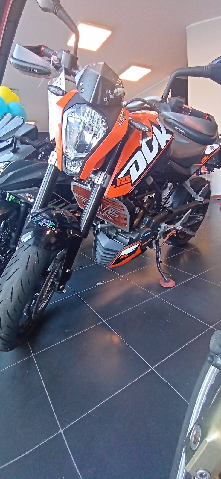 MOTO IN VETRINA - OMEGNA