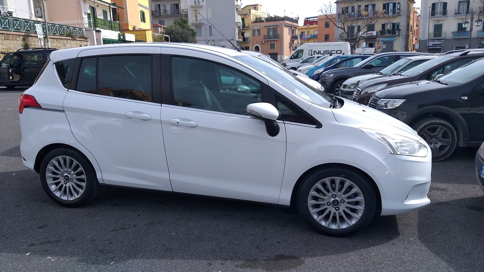 ANCI CARS DI APANOWICZ ANNA