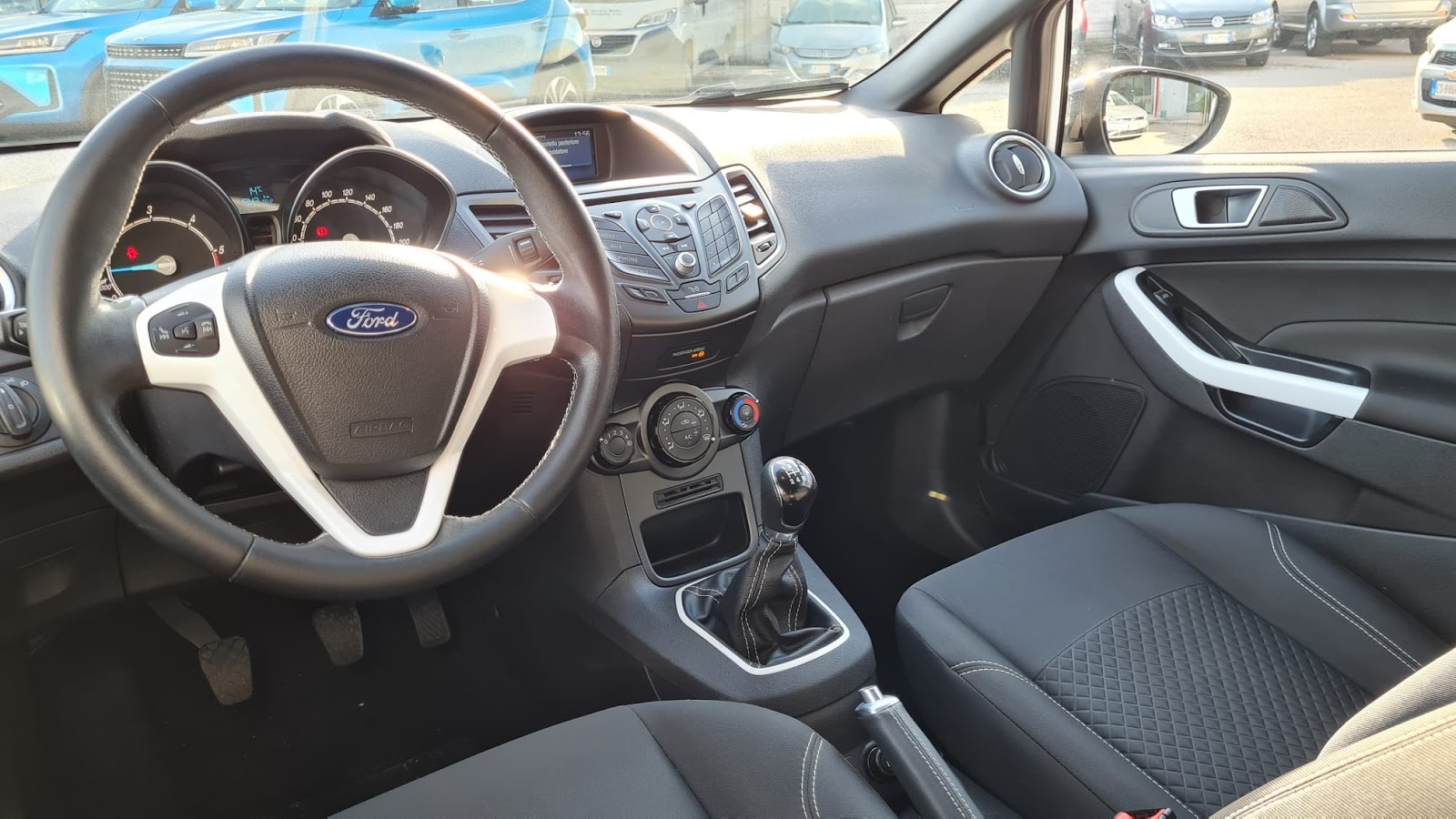 ISOCAR AUTO SRL