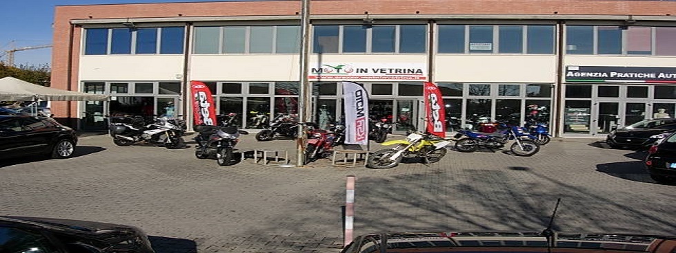 MOTO IN VETRINA - AREZZO