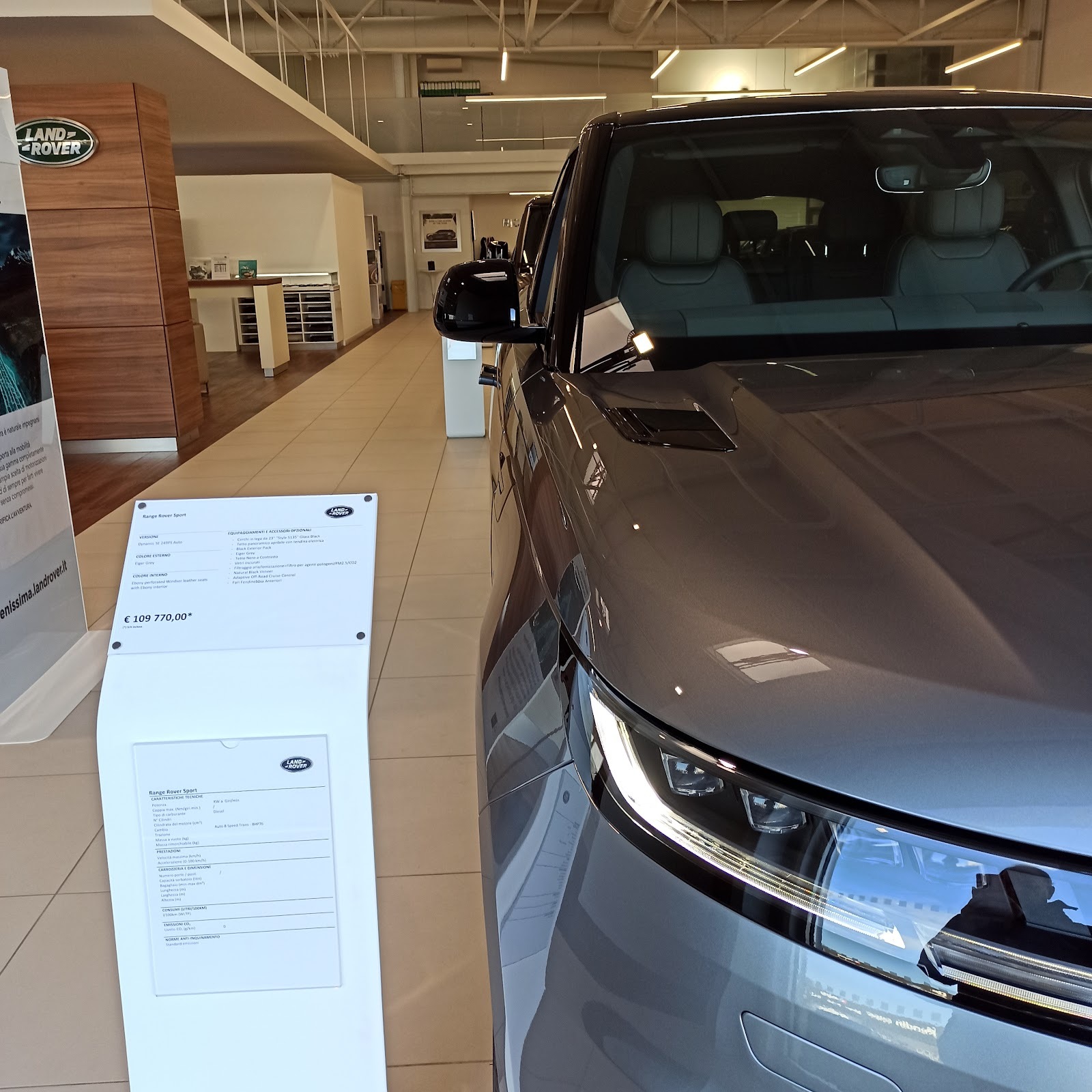 Autoserenissima JLR Vicenza