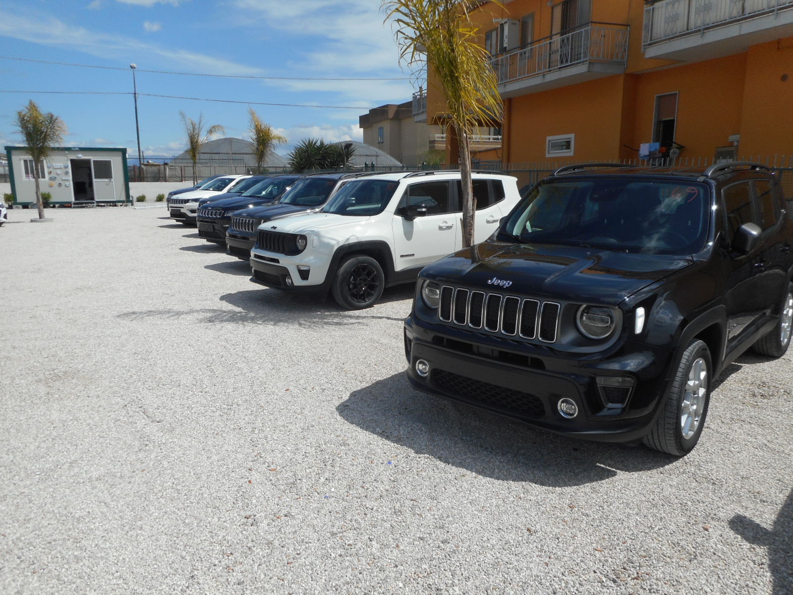 L'AUTOMOBILE SRLS