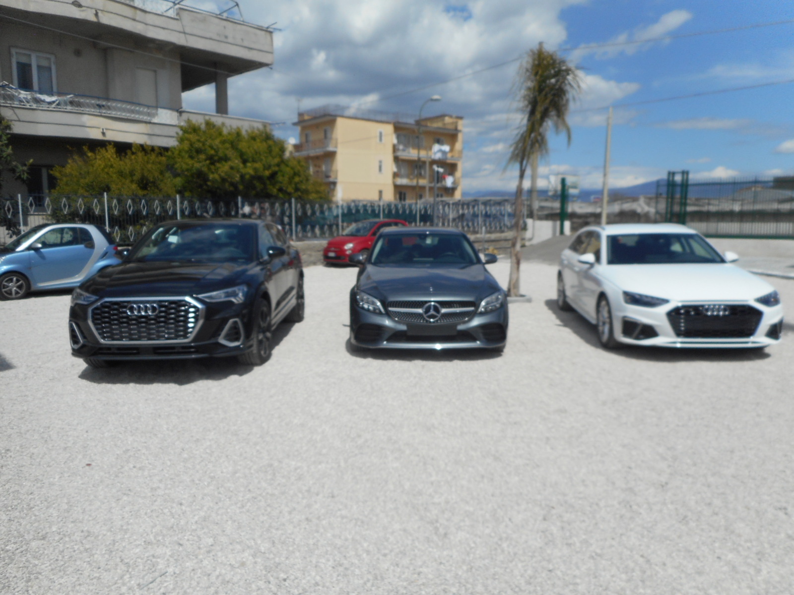 L'AUTOMOBILE SRLS