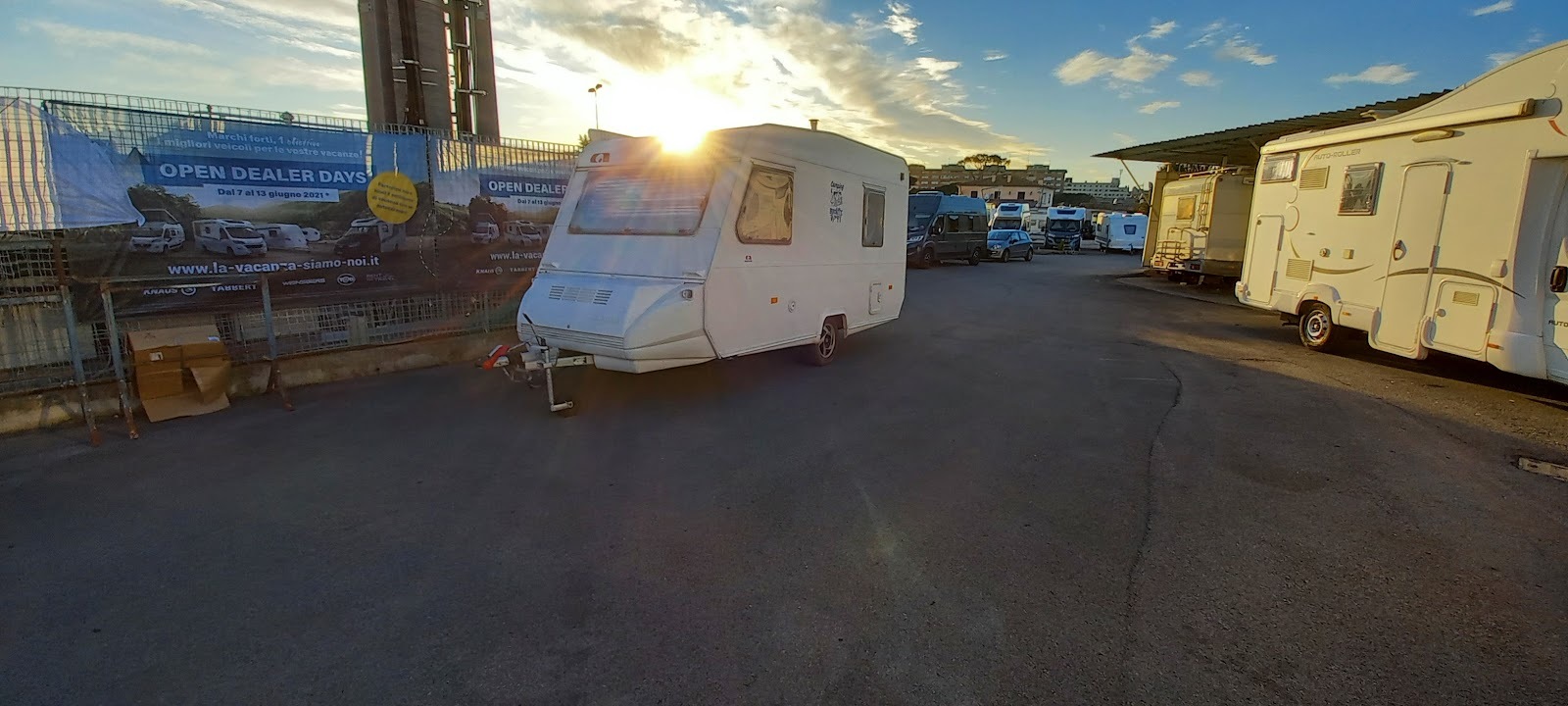 CENTRO CARAVAN COSTANTINI